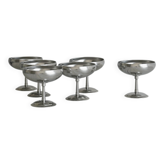 Lot de 6 coupes en métal
