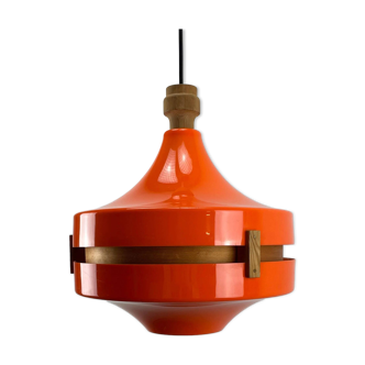 1970s orange Scandinavian suspension light in plexiglass shaped like a UFO.