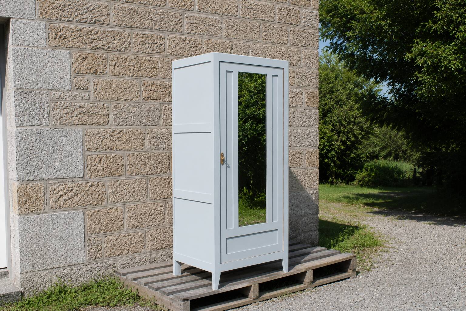 Renovated vintage wardrobe – Haussmannian style / chic country