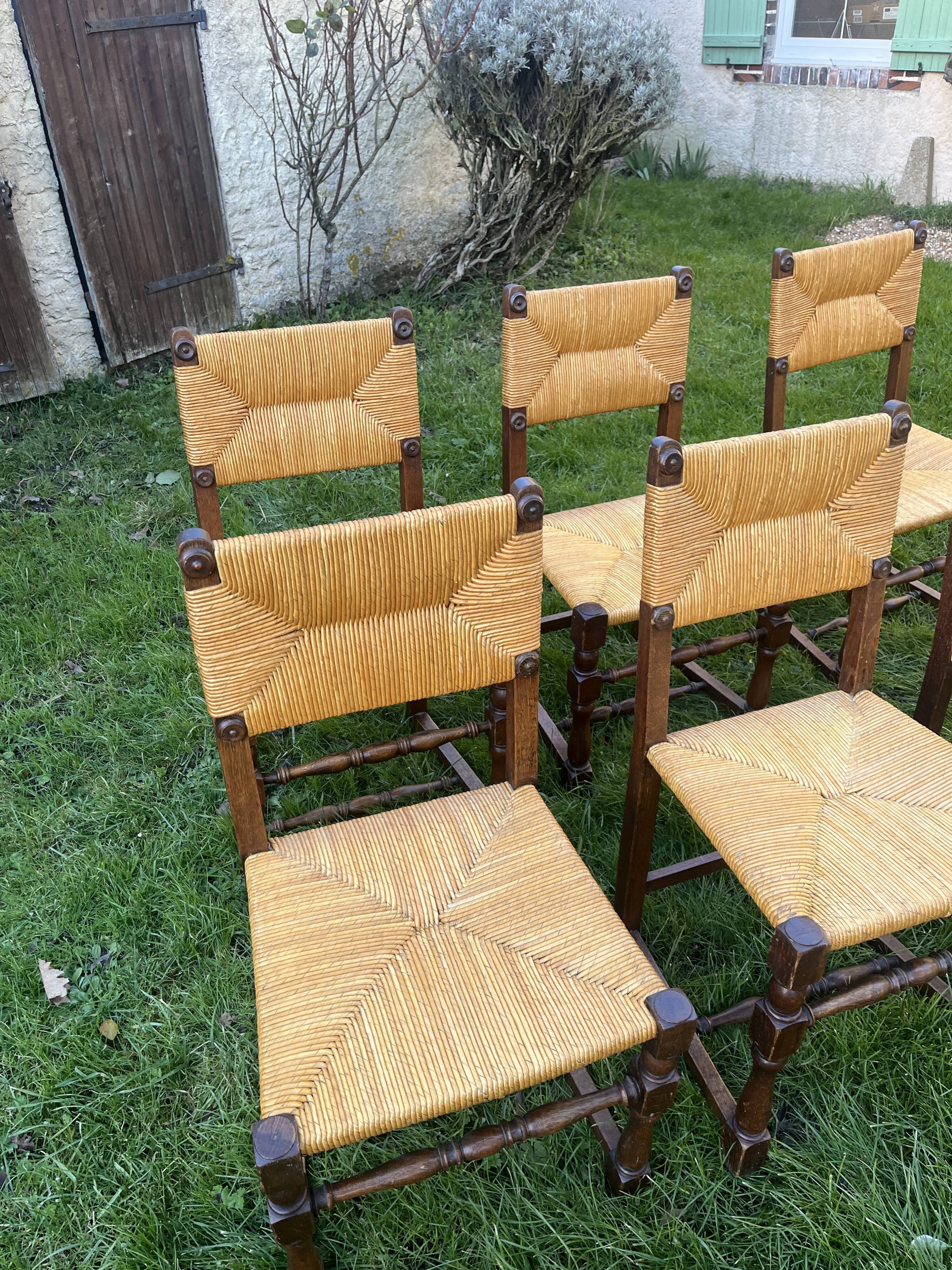Set of 6 wooden and straw chairs