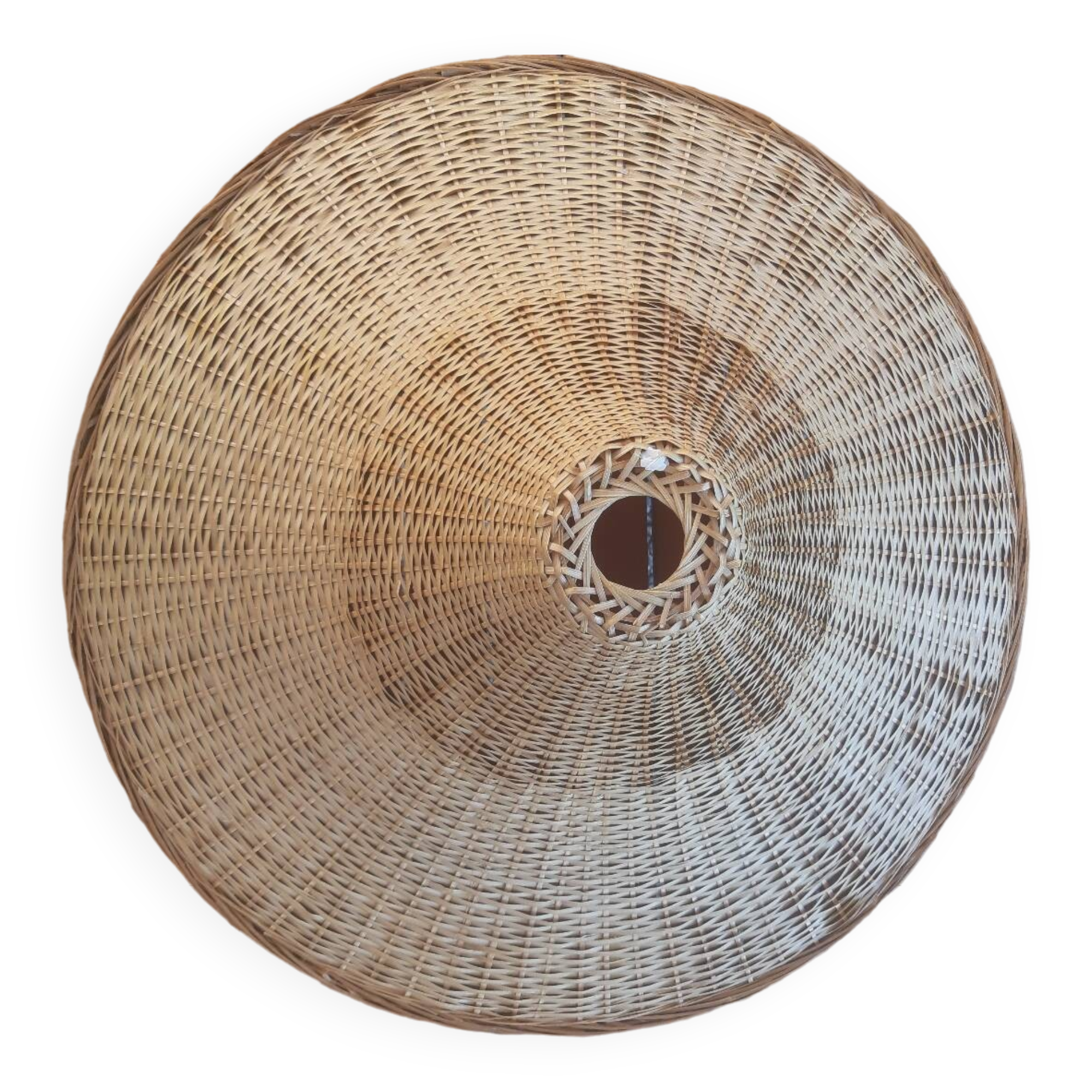 Wicker lampshade