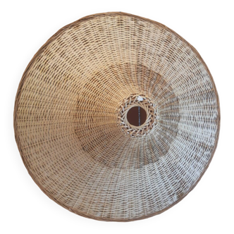 Wicker lampshade