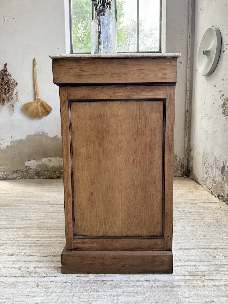 Oak and marble counter 1950