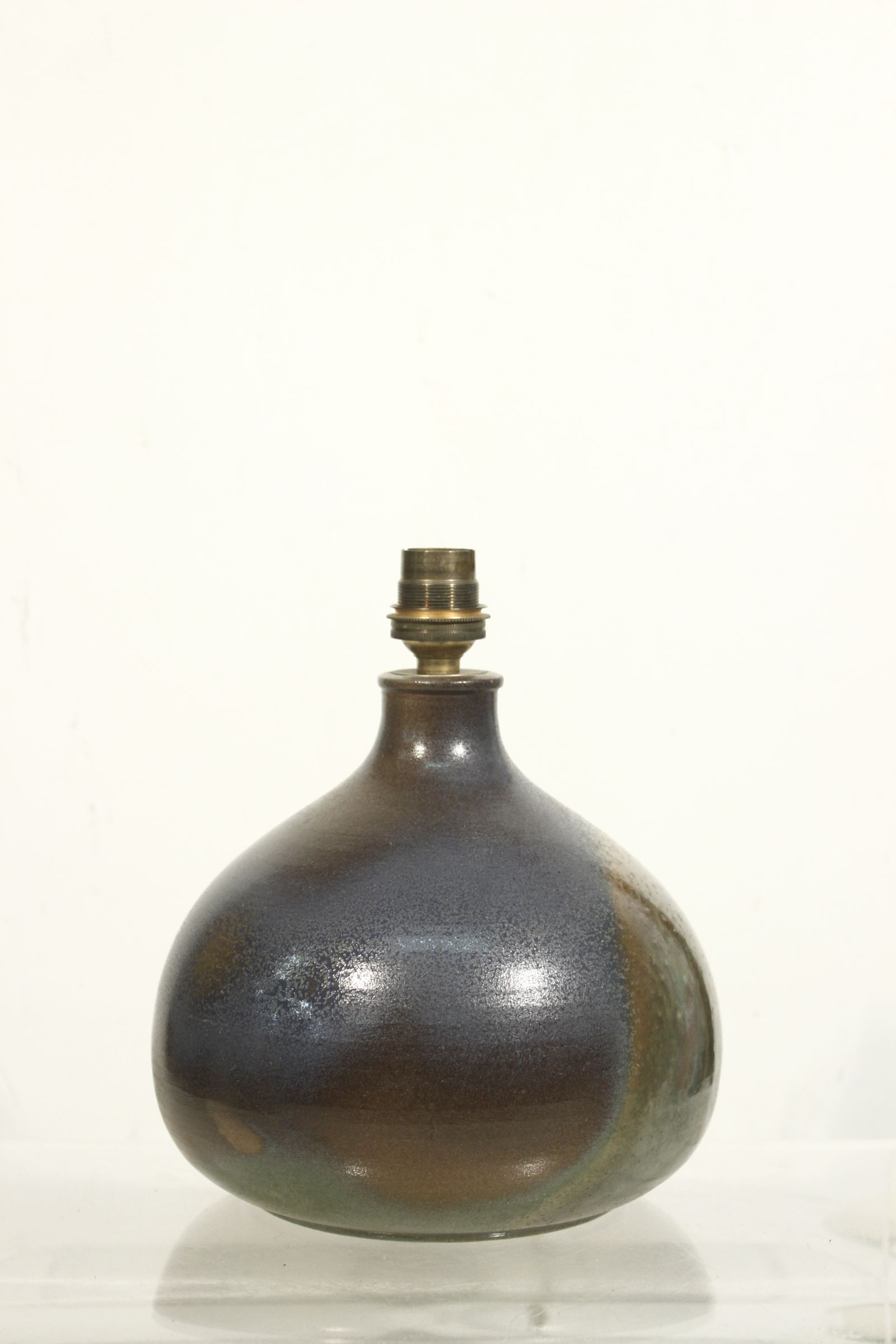 Pied de lampe figue vintage en céramique par Gilbert Leclers, Vallauris 1980s