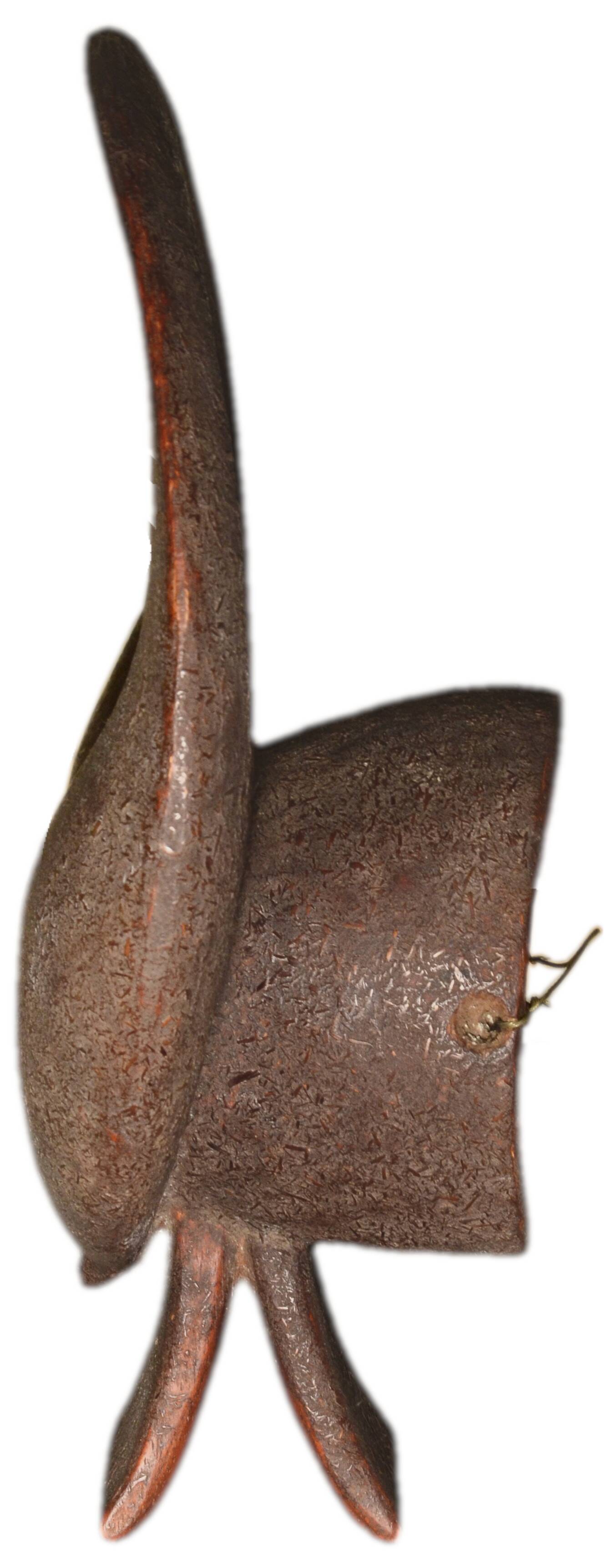 African wooden mask, symbolising a buffalo, Nigeria, 26x34cm