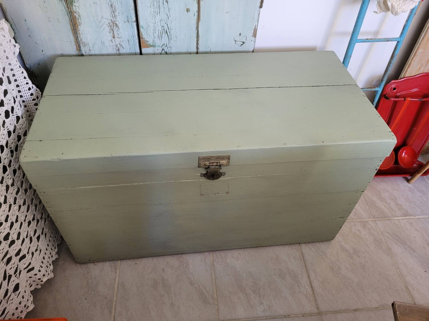 Coffre bois vintage