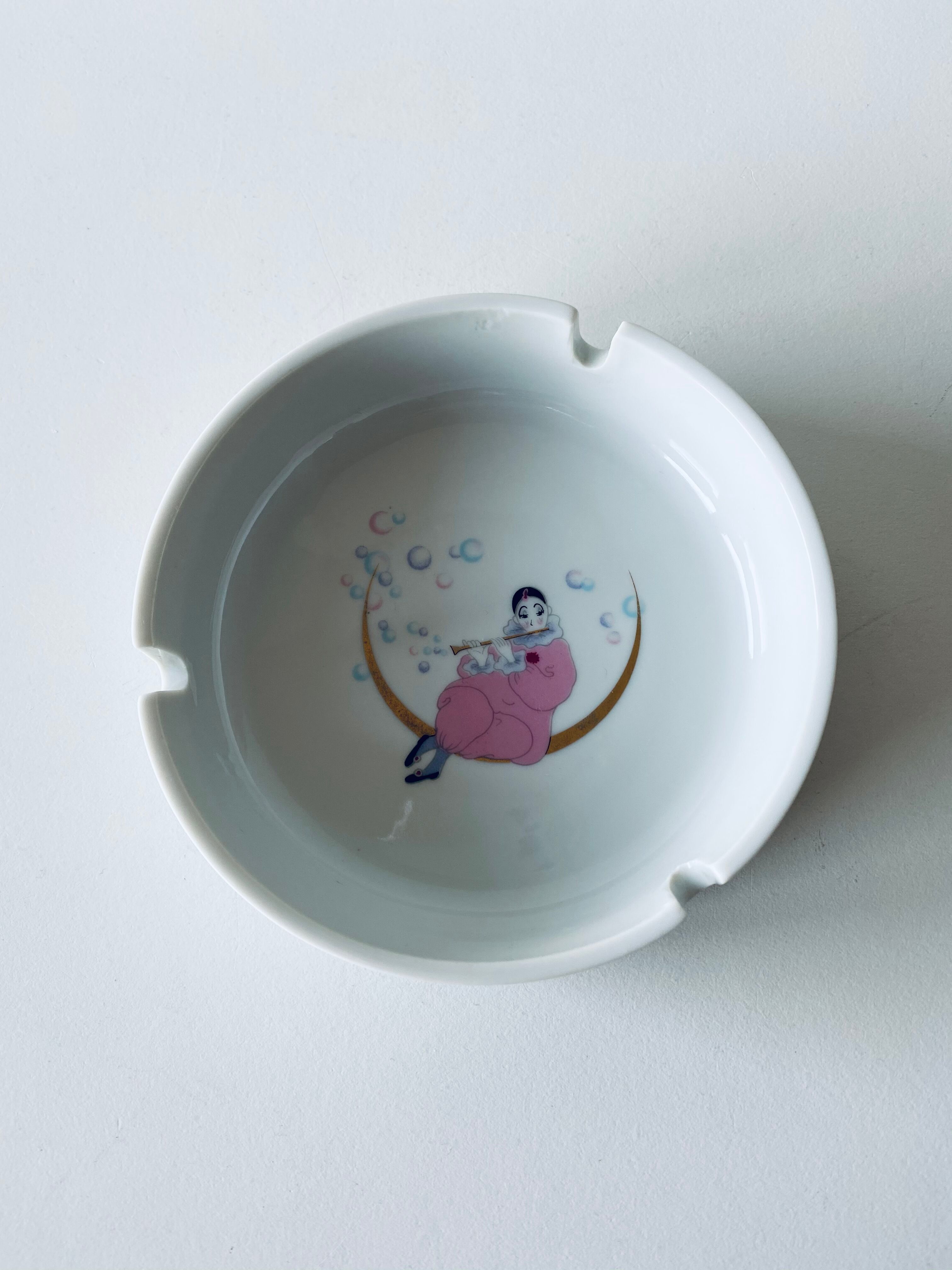 Vintage porcelain ashtray