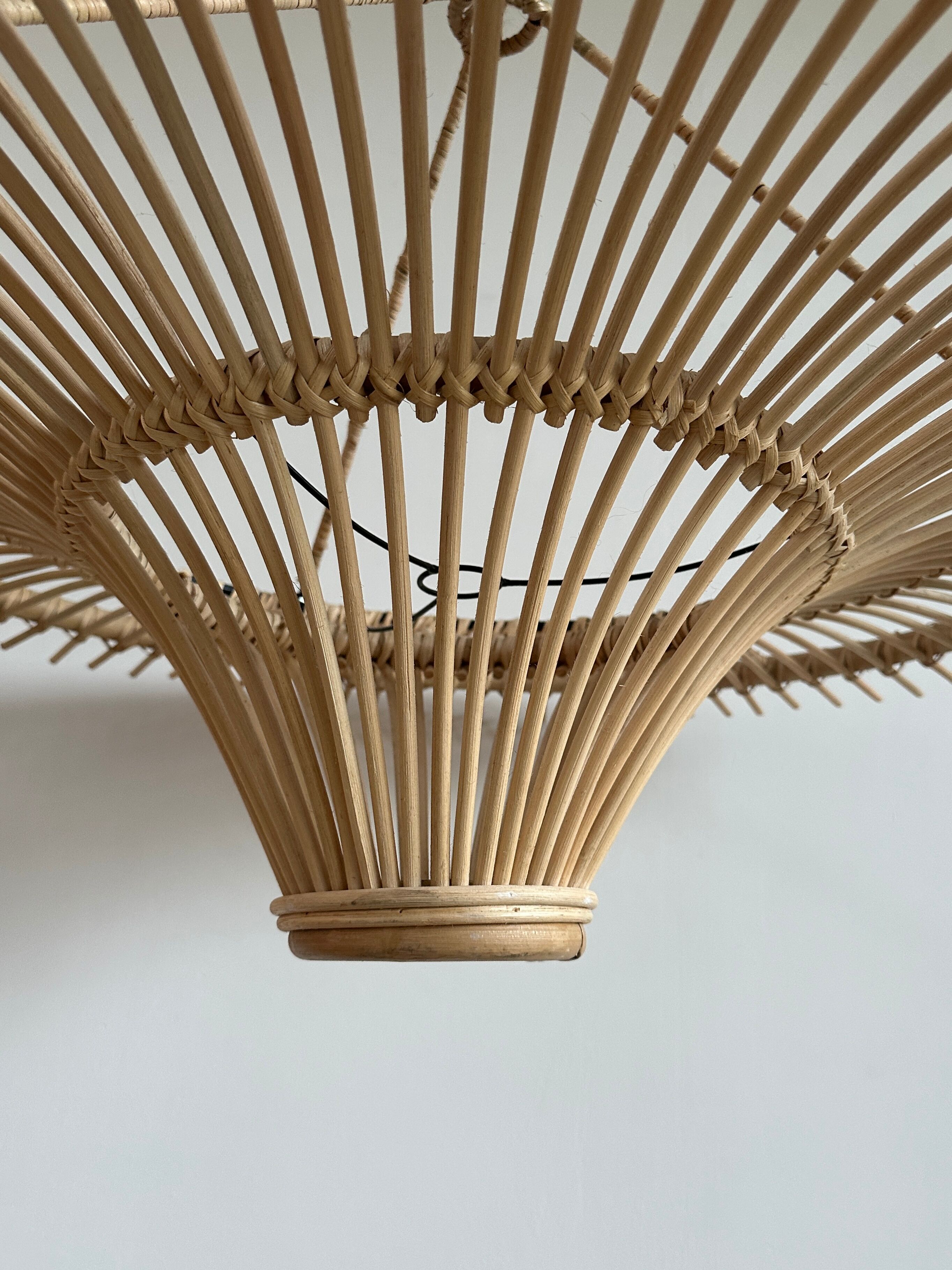 Suspension rattan saucer iron frame D:120 H:60
