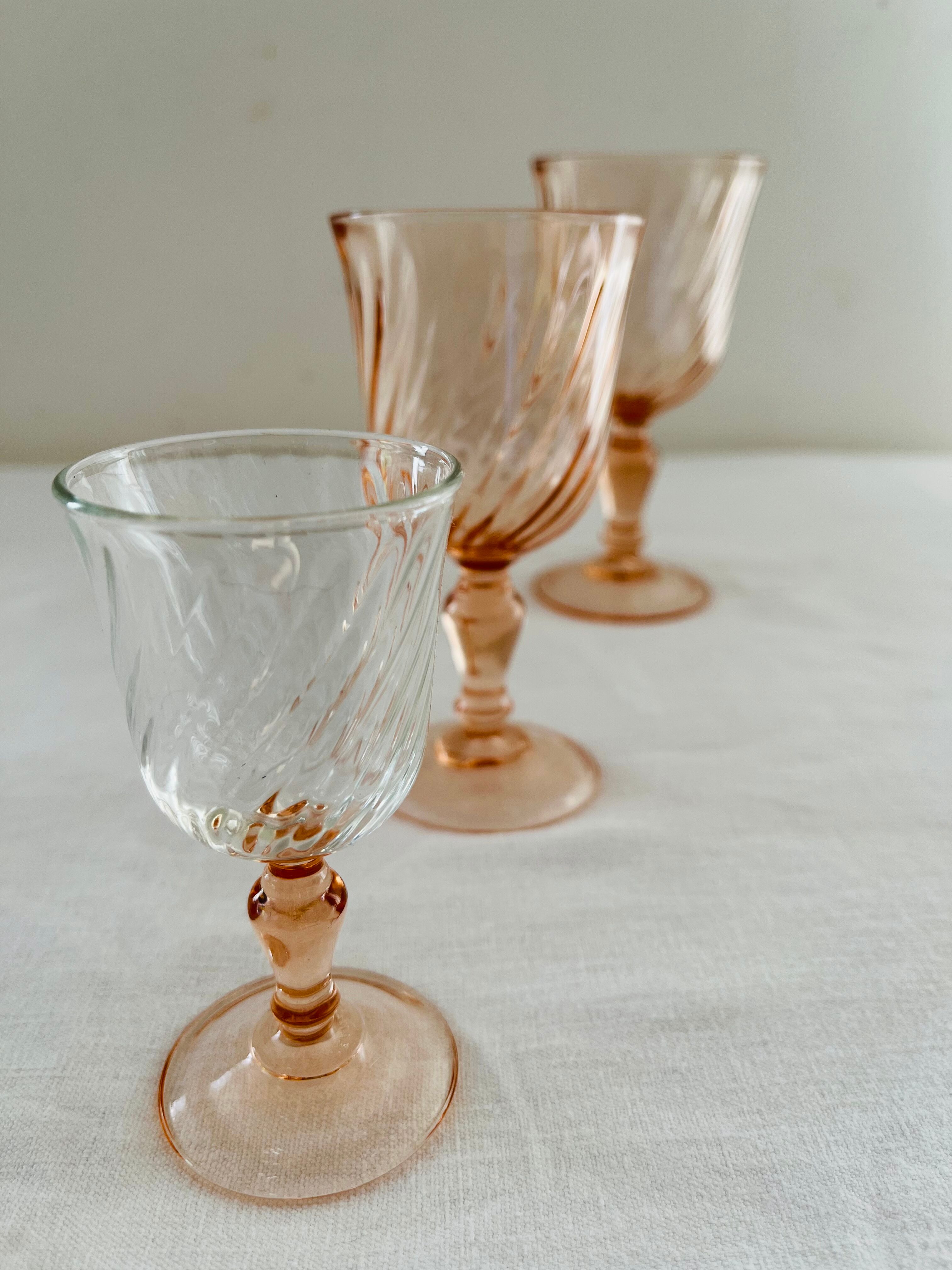 Set of 6 luminarc pink wine glass