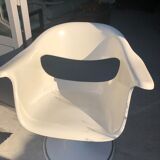 Fauteuil tulip pivotant