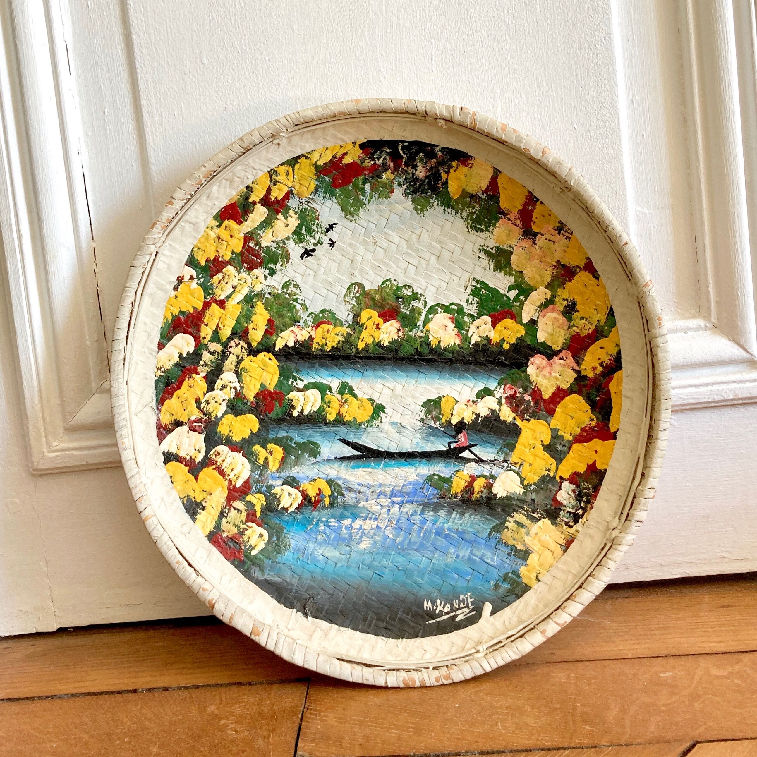 Painted tray basket for wall decoration
