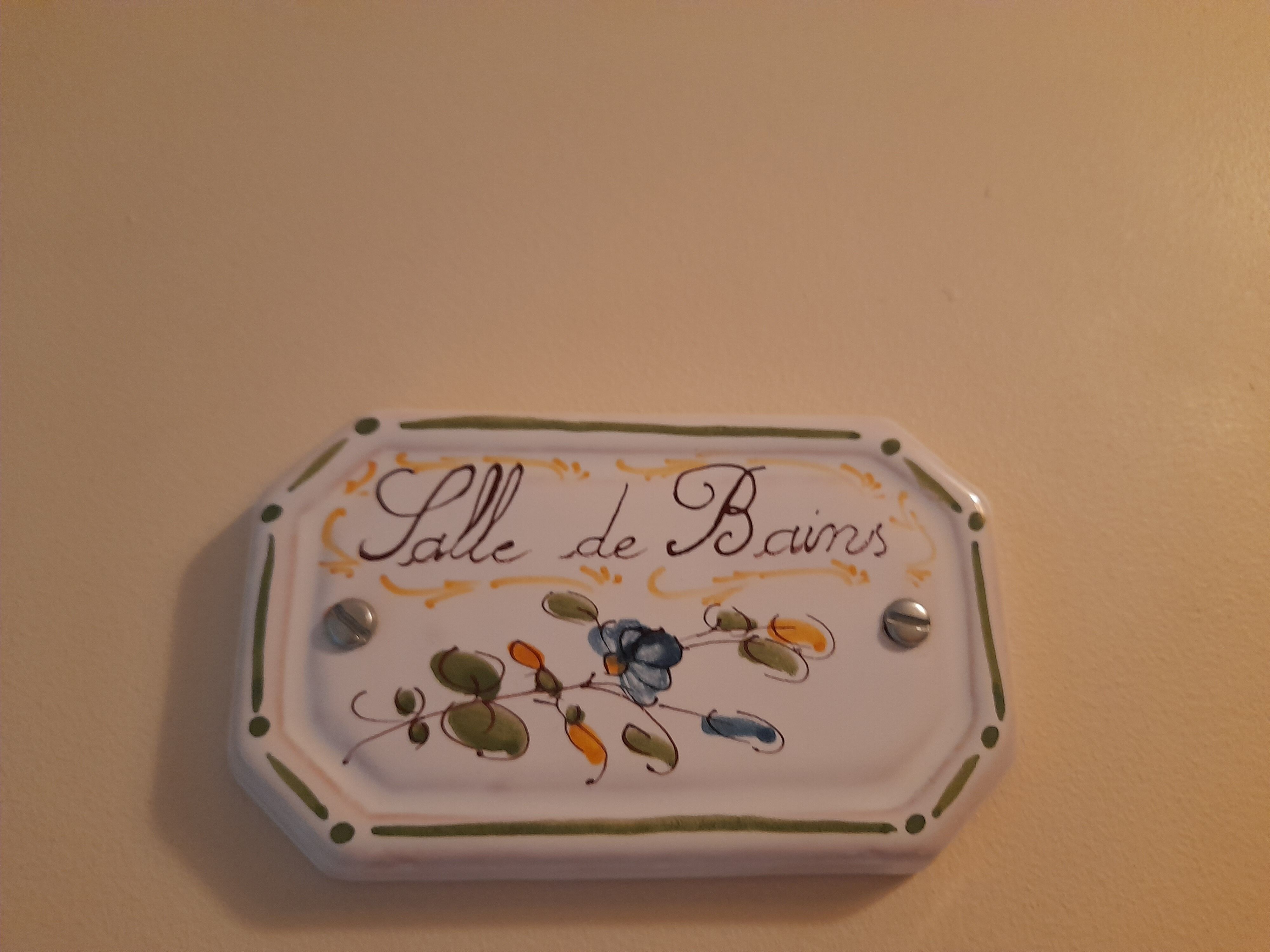 3 door plates Faïencerie Moustiers Sainte Marie