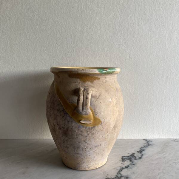 Petite jarre en terre cuite
