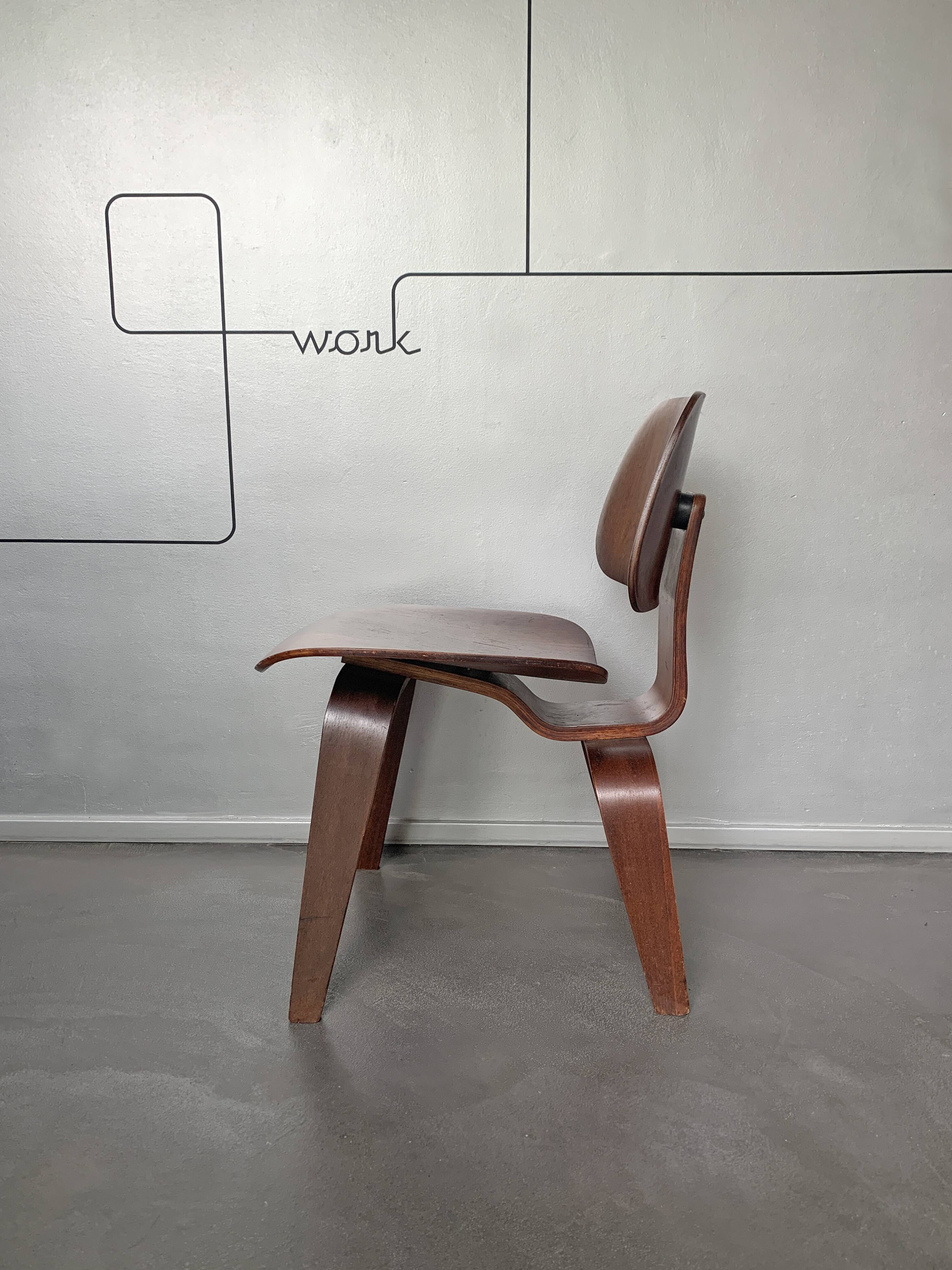 DCW Chair Charles & Ray Eames for Evans Plywood 1945, original label