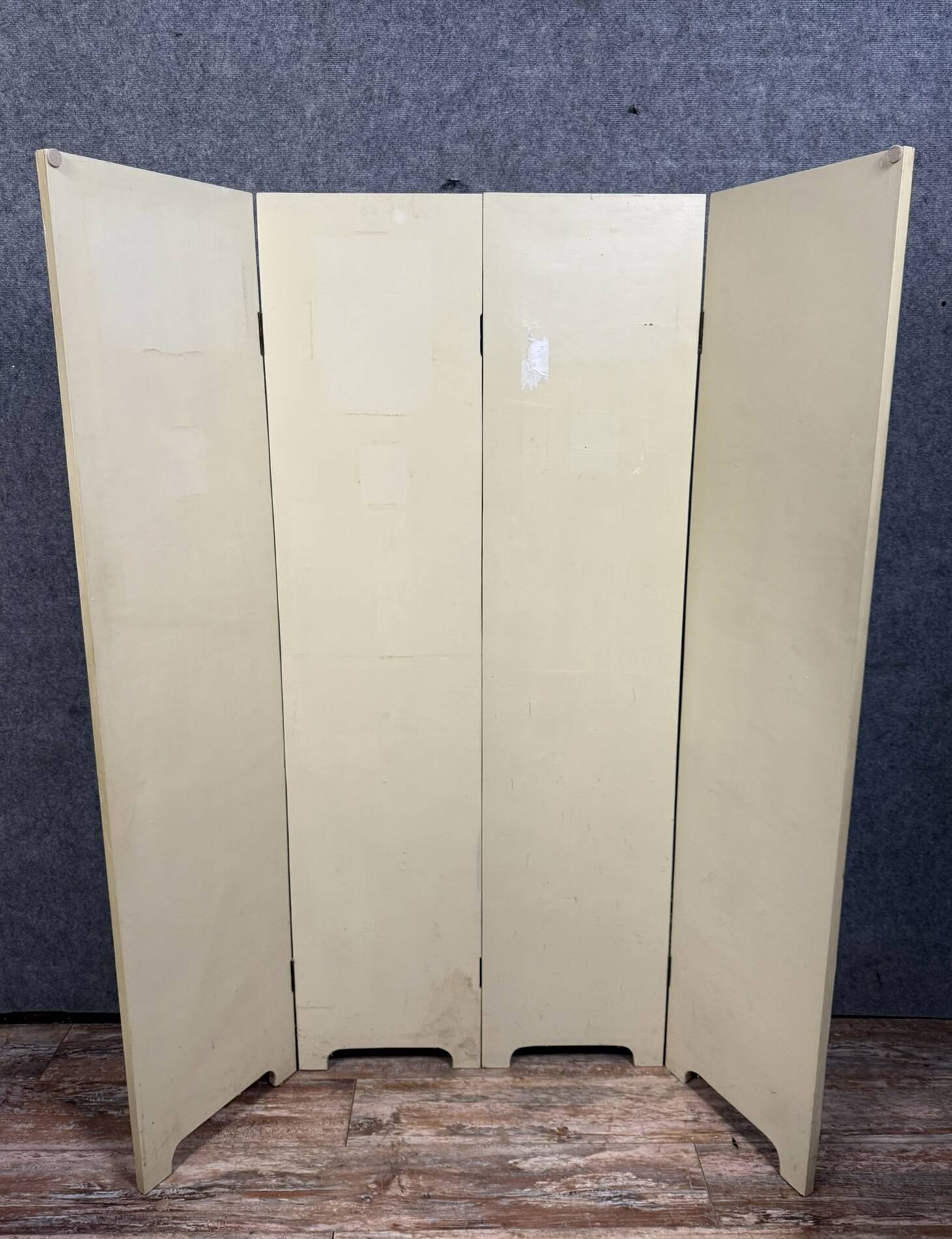 Large 4-panel Living Room Bedroom Privacy Screen circa 1940