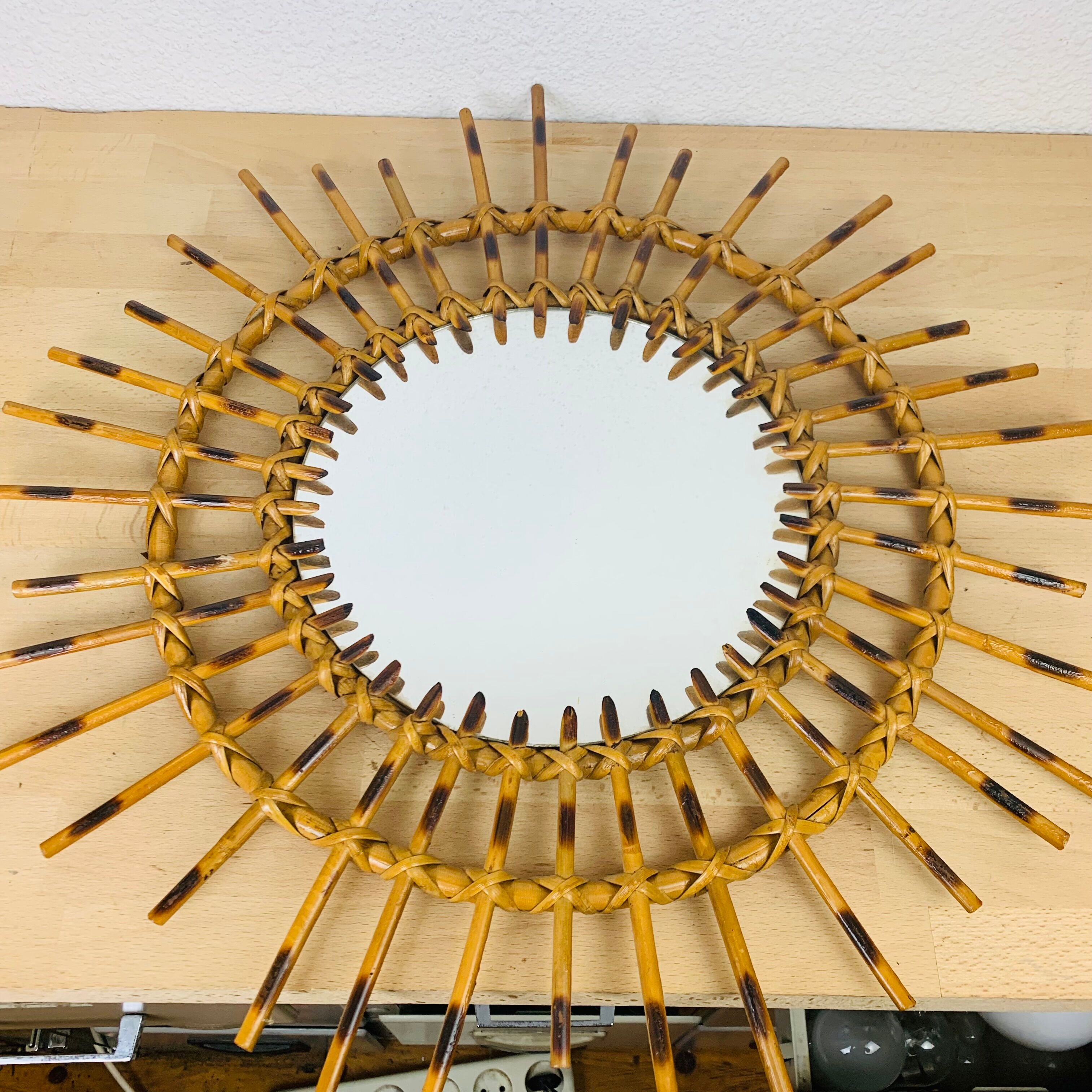 Rattan sun mirror 56 cm