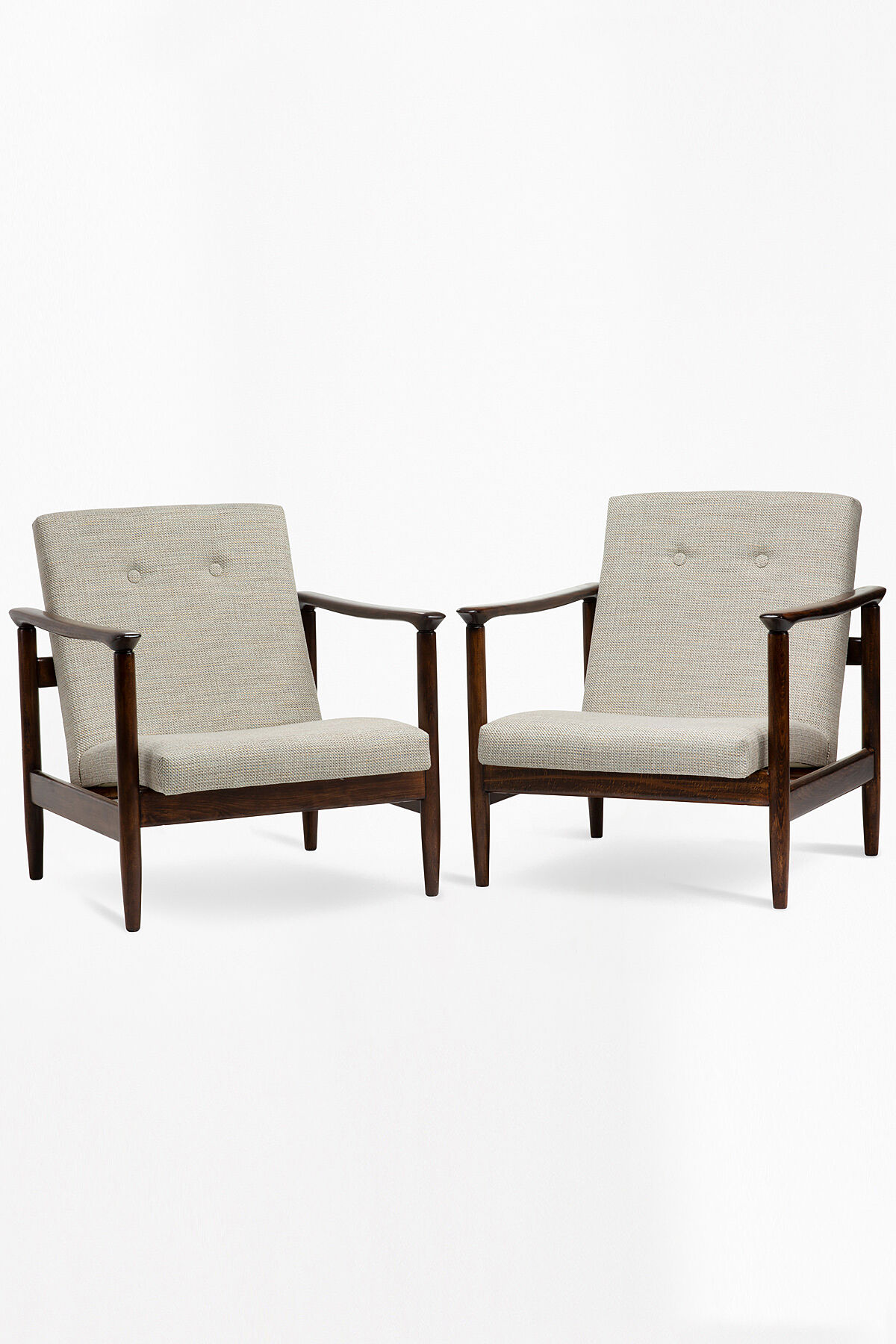 Paire de fauteuils GFM-142 des années 1960