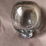 Vase boule en verre craquelé