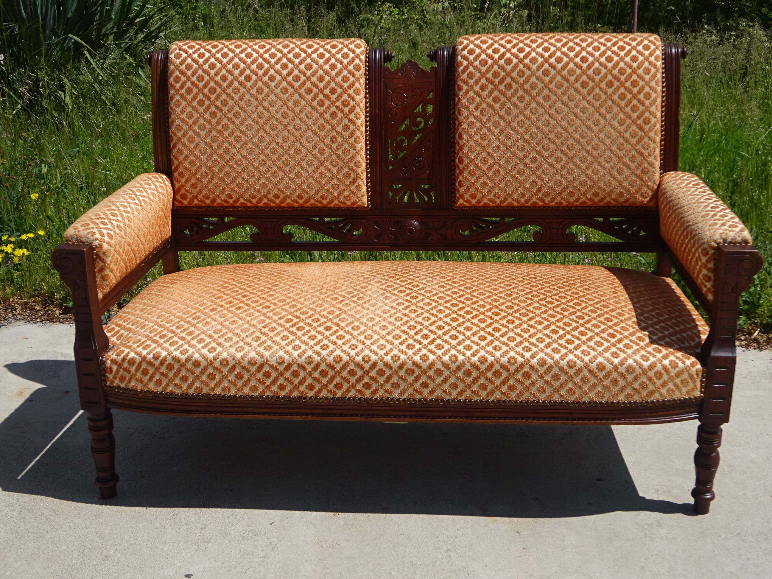 Banquette ancienne tissu velours