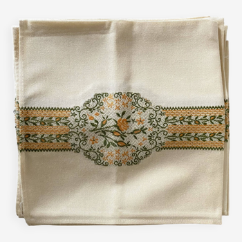 Embroidered vintage napkins