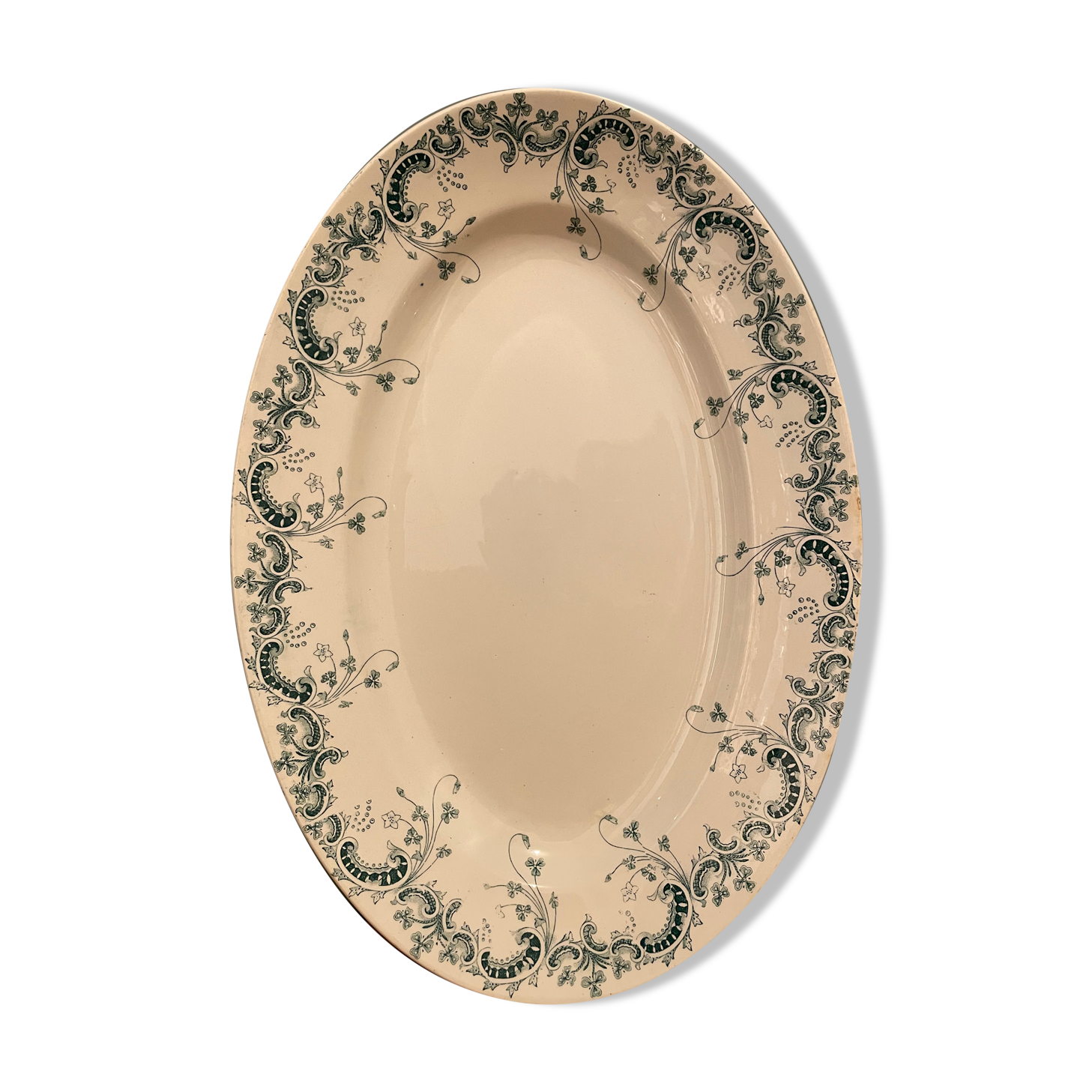Flat Iron Earth XIXth, Byzantine model, Earthenware St Amand and Hamage