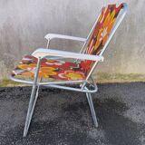 Foldable camping chair