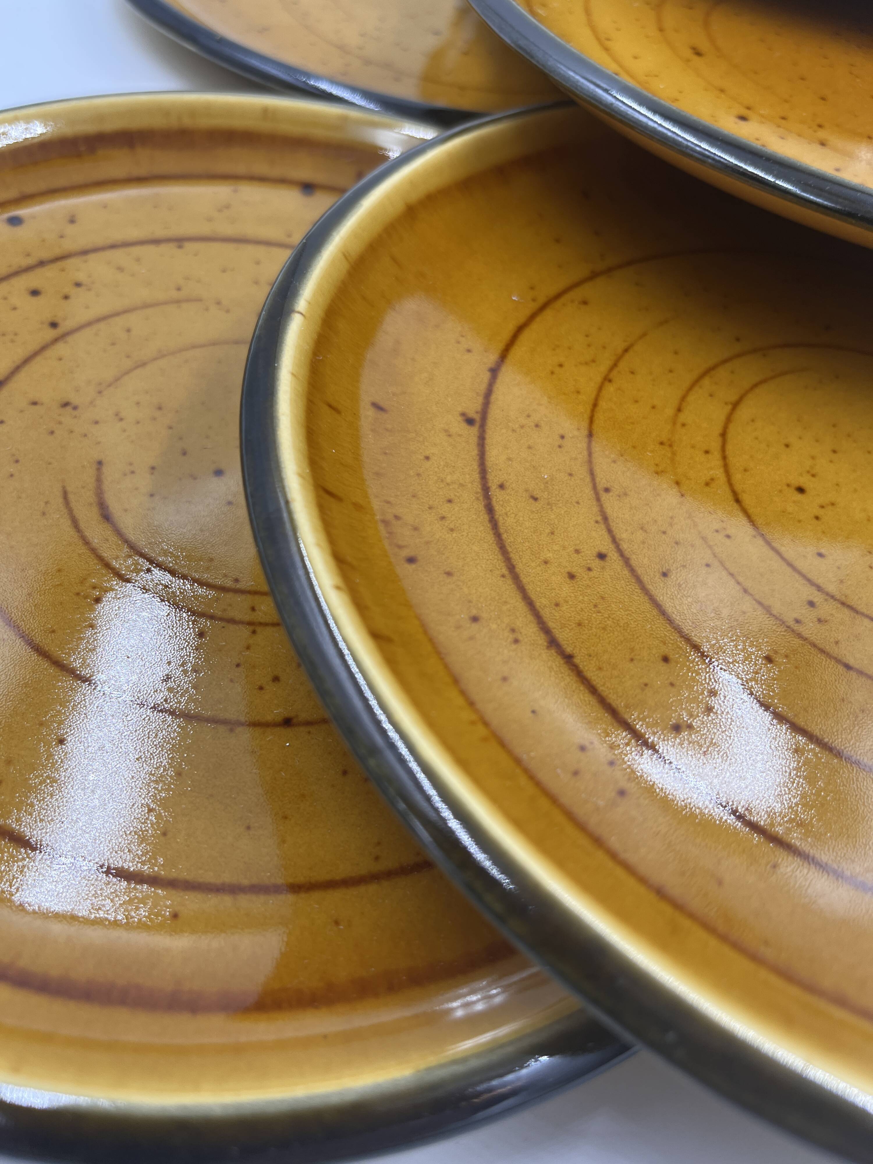 Set of 12 Palma Boch dessert plates