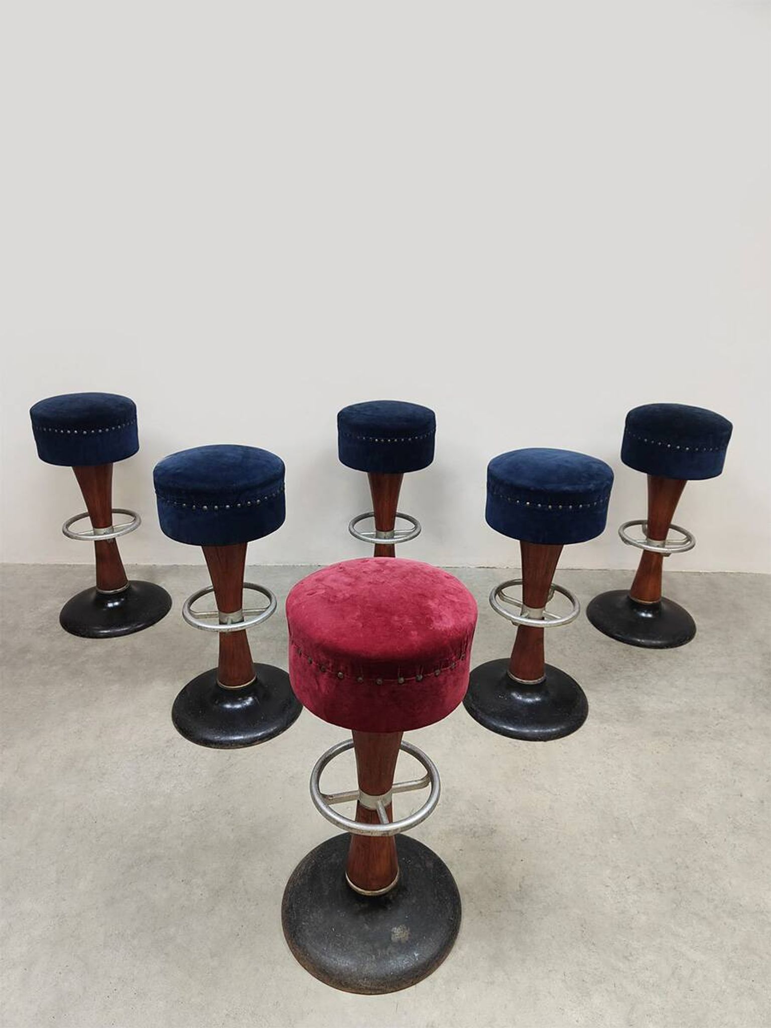 Vintage French café bar stools Art deco style