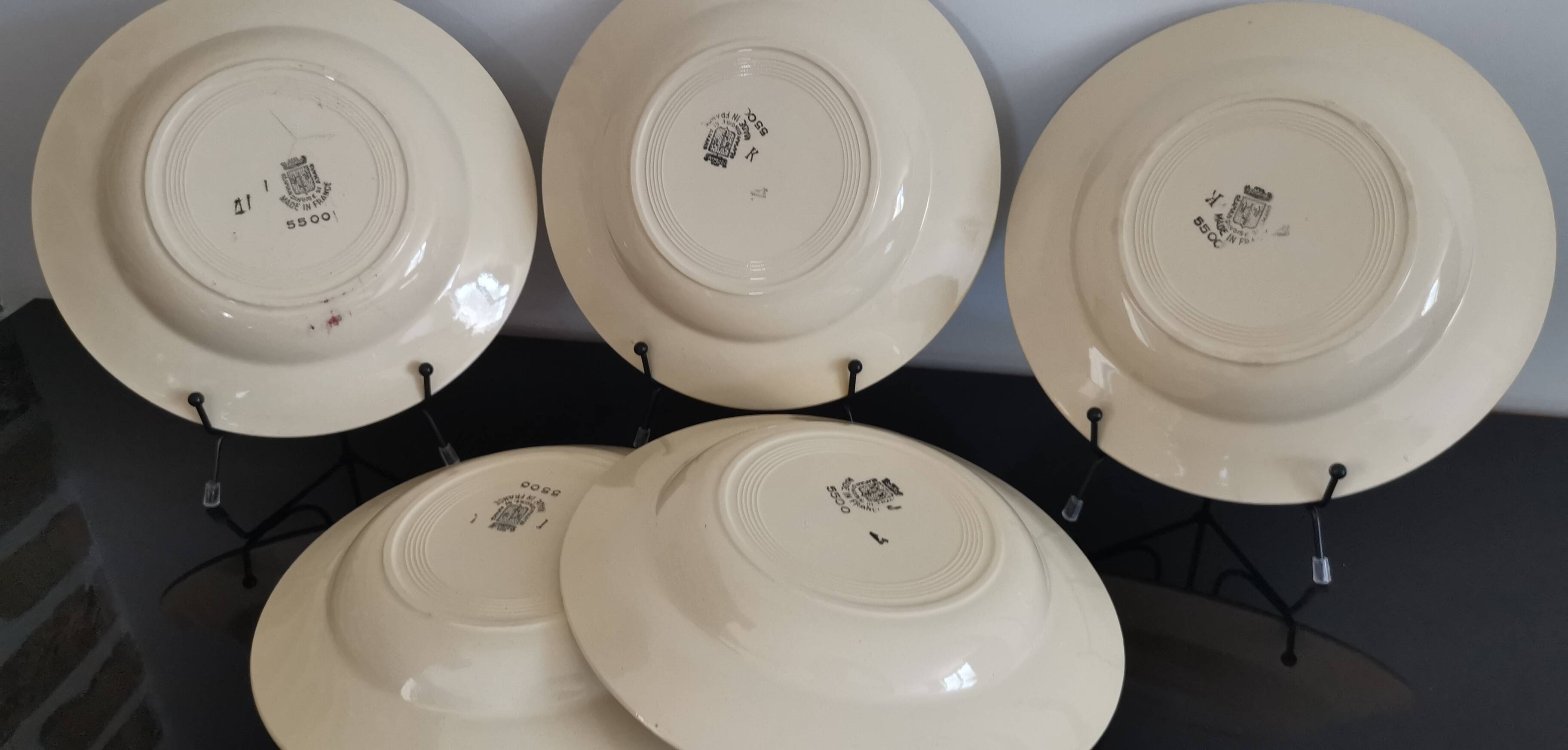 5 old Amandinoise St Amand soup plates