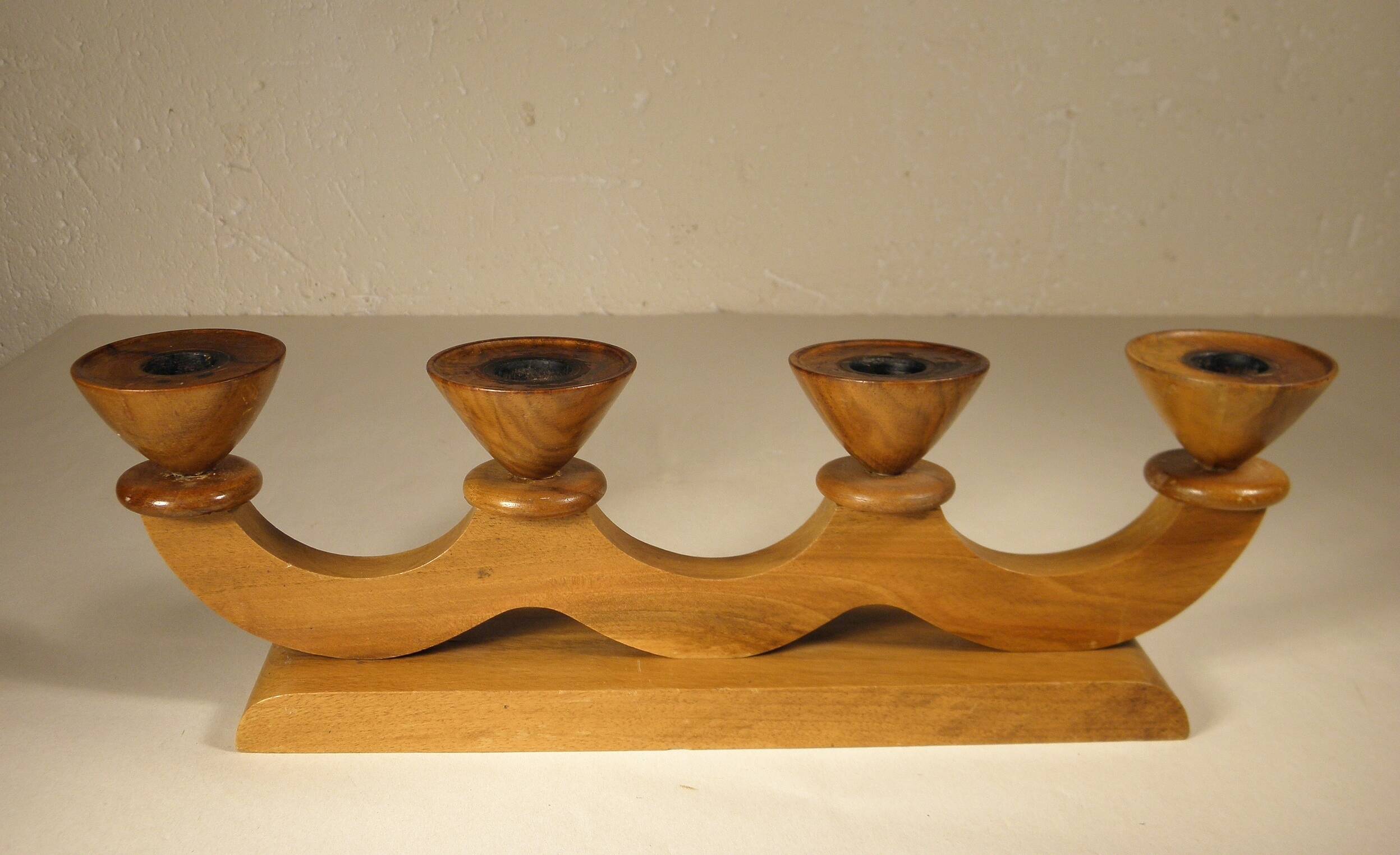 Chandelier en bois, artisanat vintage