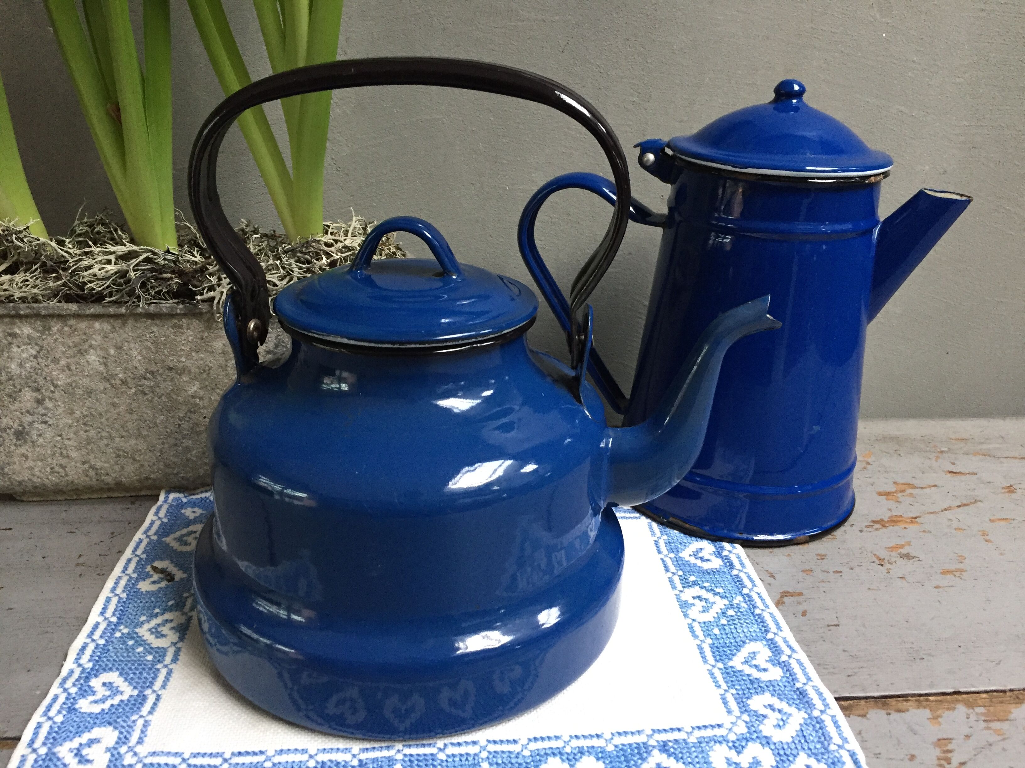 Vintage blue enamelled kettle