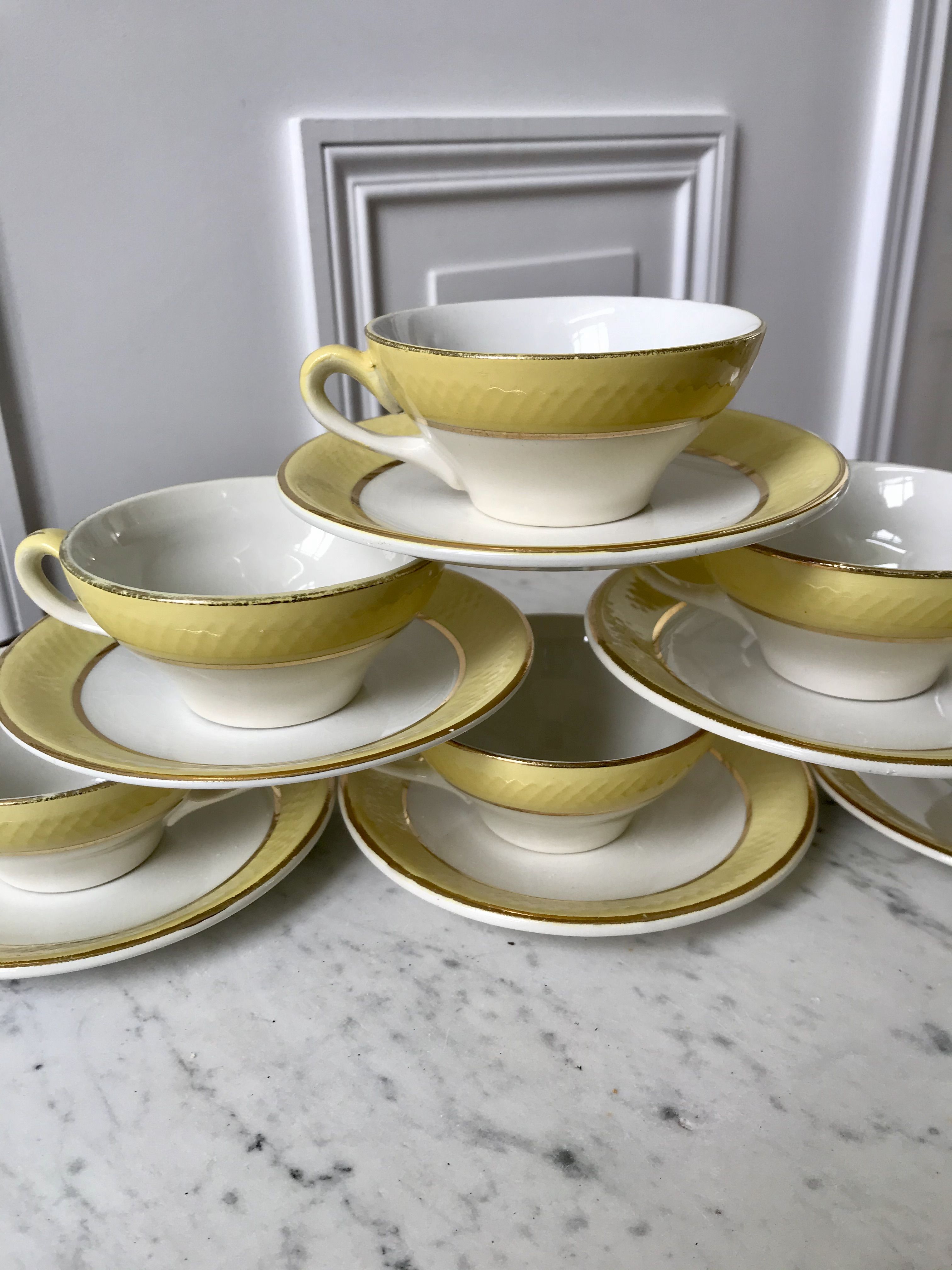 Set of 6 cups and textured yellow sub-cups digoin sarreguemines 50s