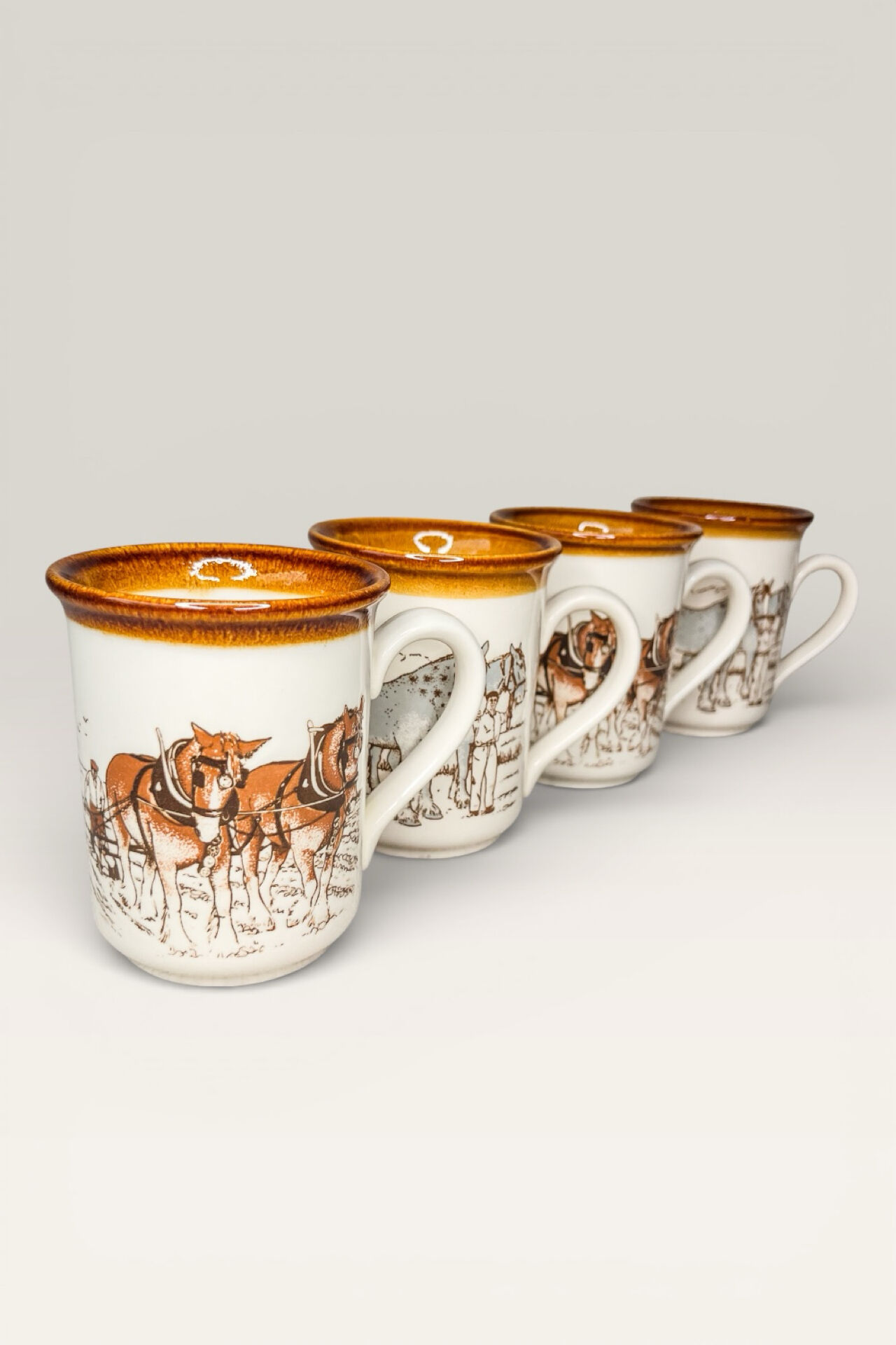 4 Mugs Staffordshire Tableware scènes Rurales Anglaises