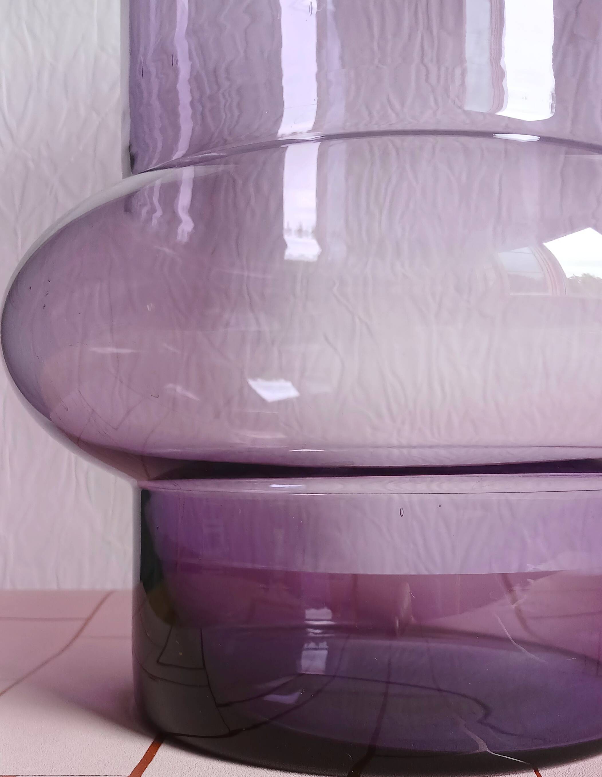 Blown glass vase Alsterfors, Sweden 1970