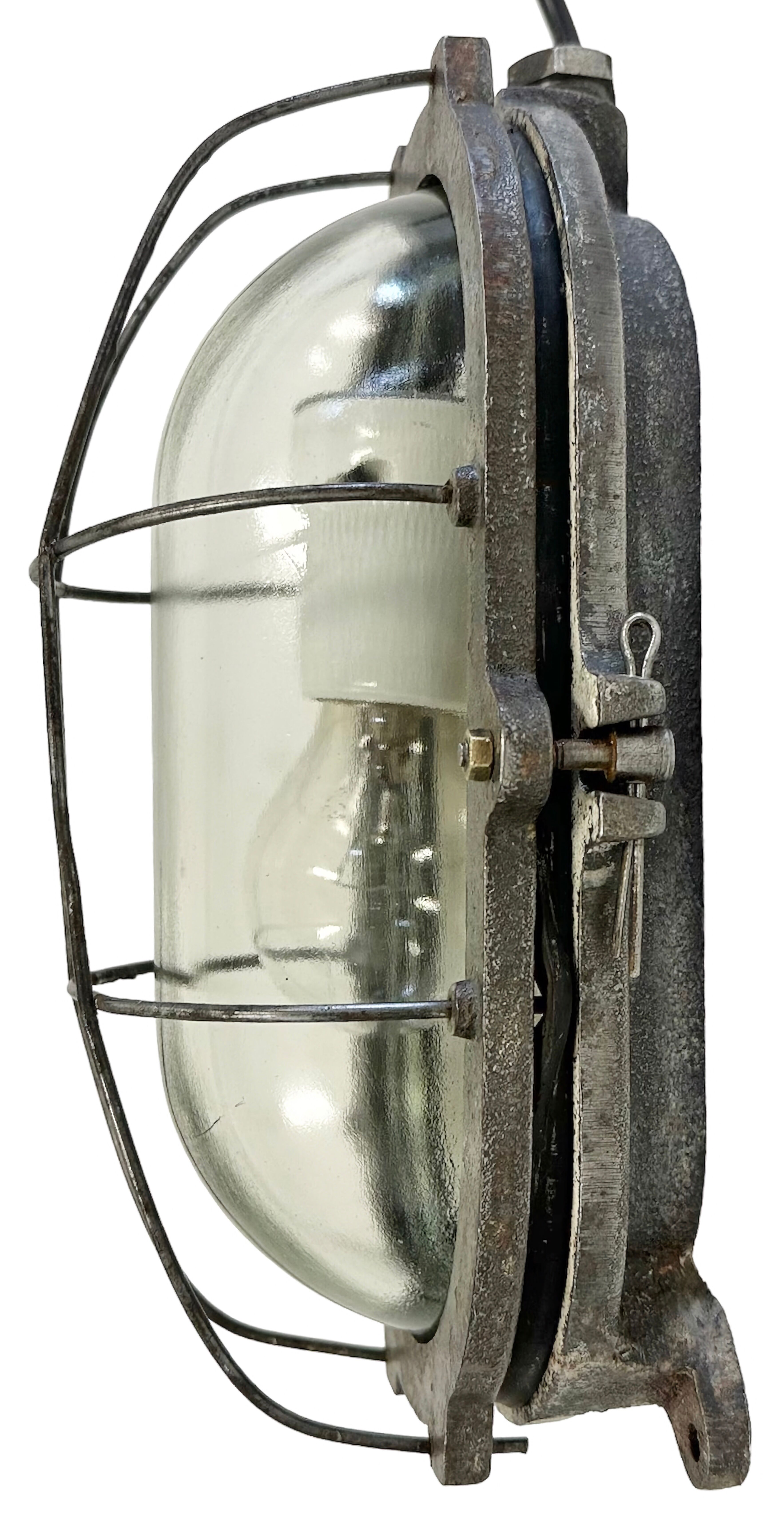 Industrial Cast Iron Wall Light, 1960s