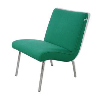 Fauteuil Vostra vert conçu par Jens Risom pour Walter Knoll