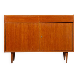 Buffet en chêne édité - zavody