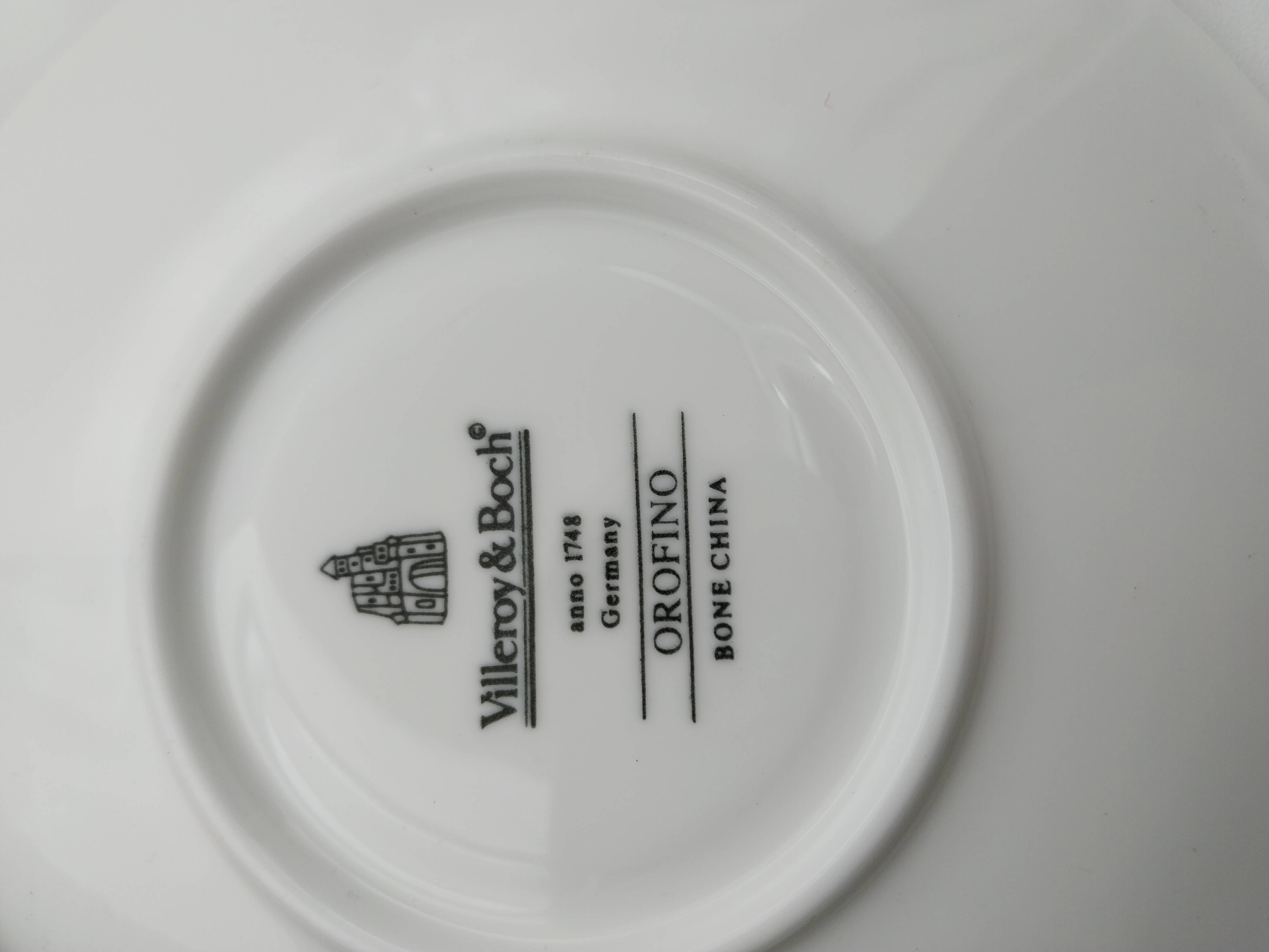 9 Tasses et soucoupes Orofino Villeroy Boch