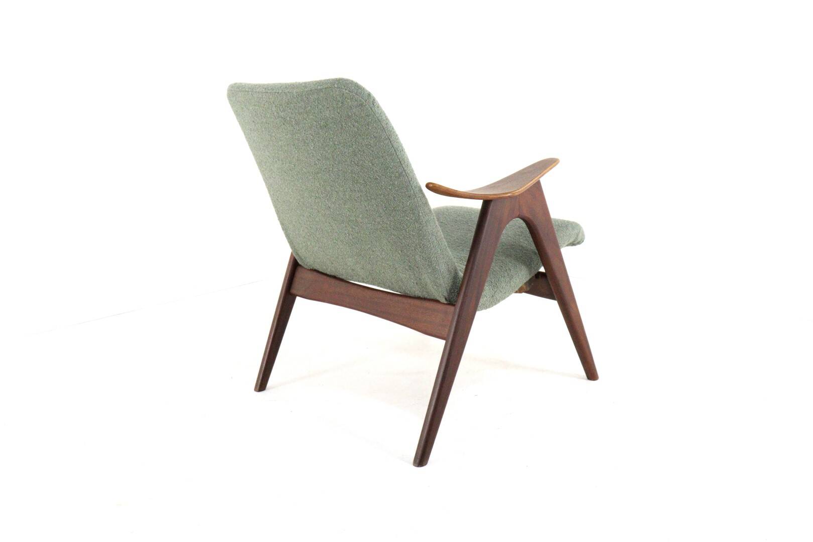 Wébé armchair ladies model by louis van teeffelen