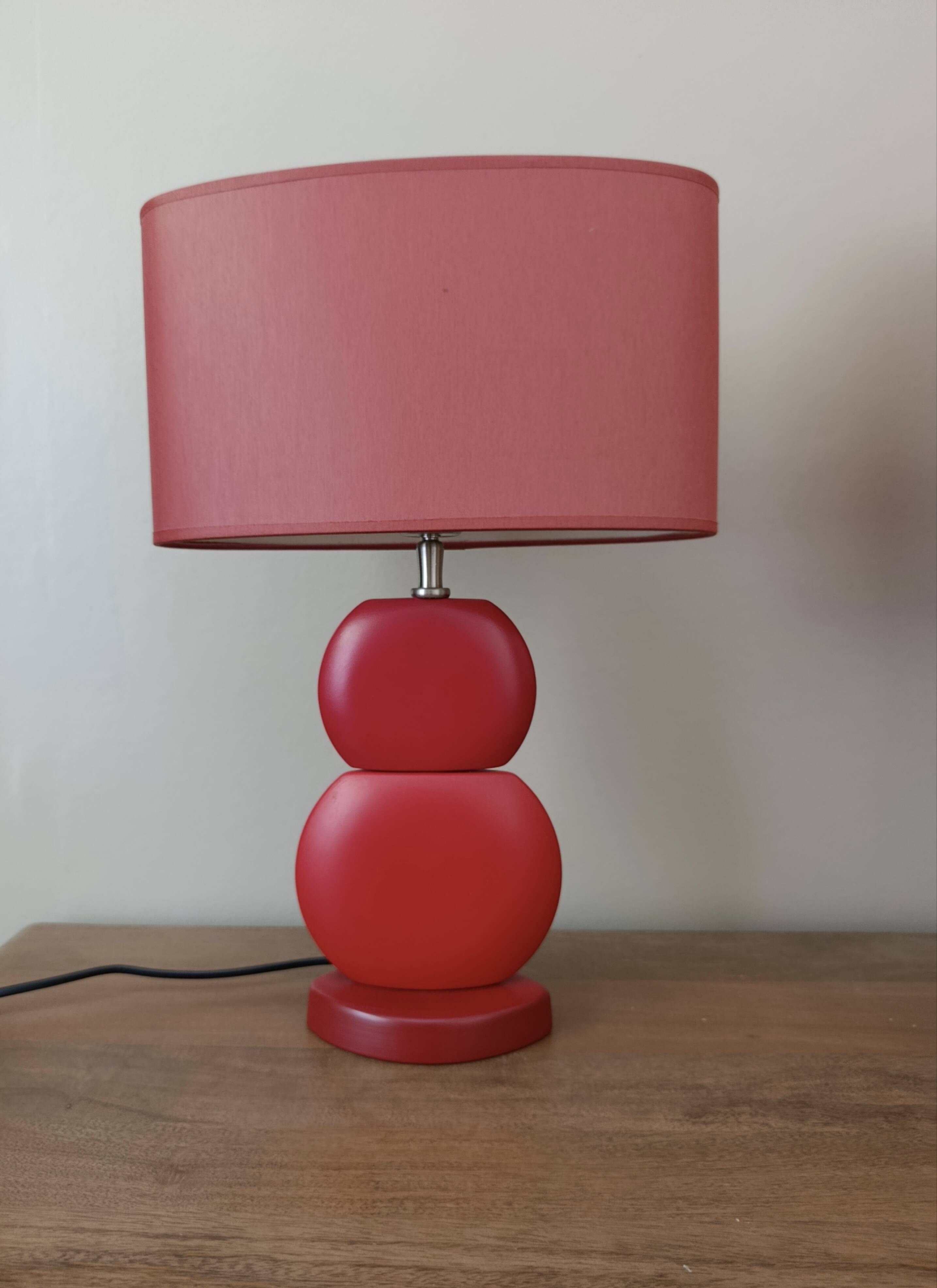 Modern red table lamp – Drimmer Edition (Neo-pop style | 70s/80s)