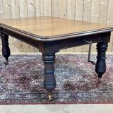 19th century English mahogany crank table with 3 extensions