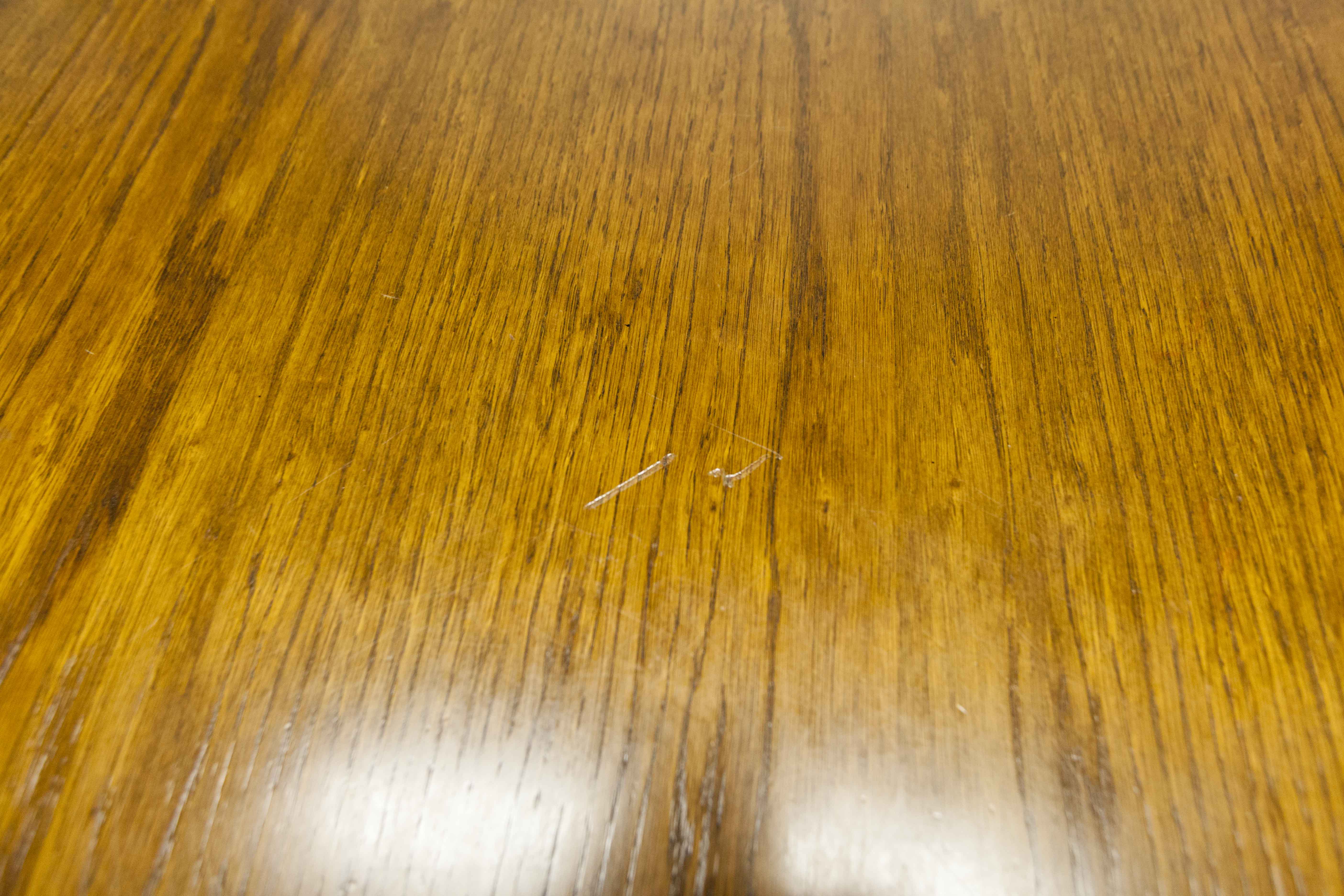 Roundtable 80's 2 solid wood extensions