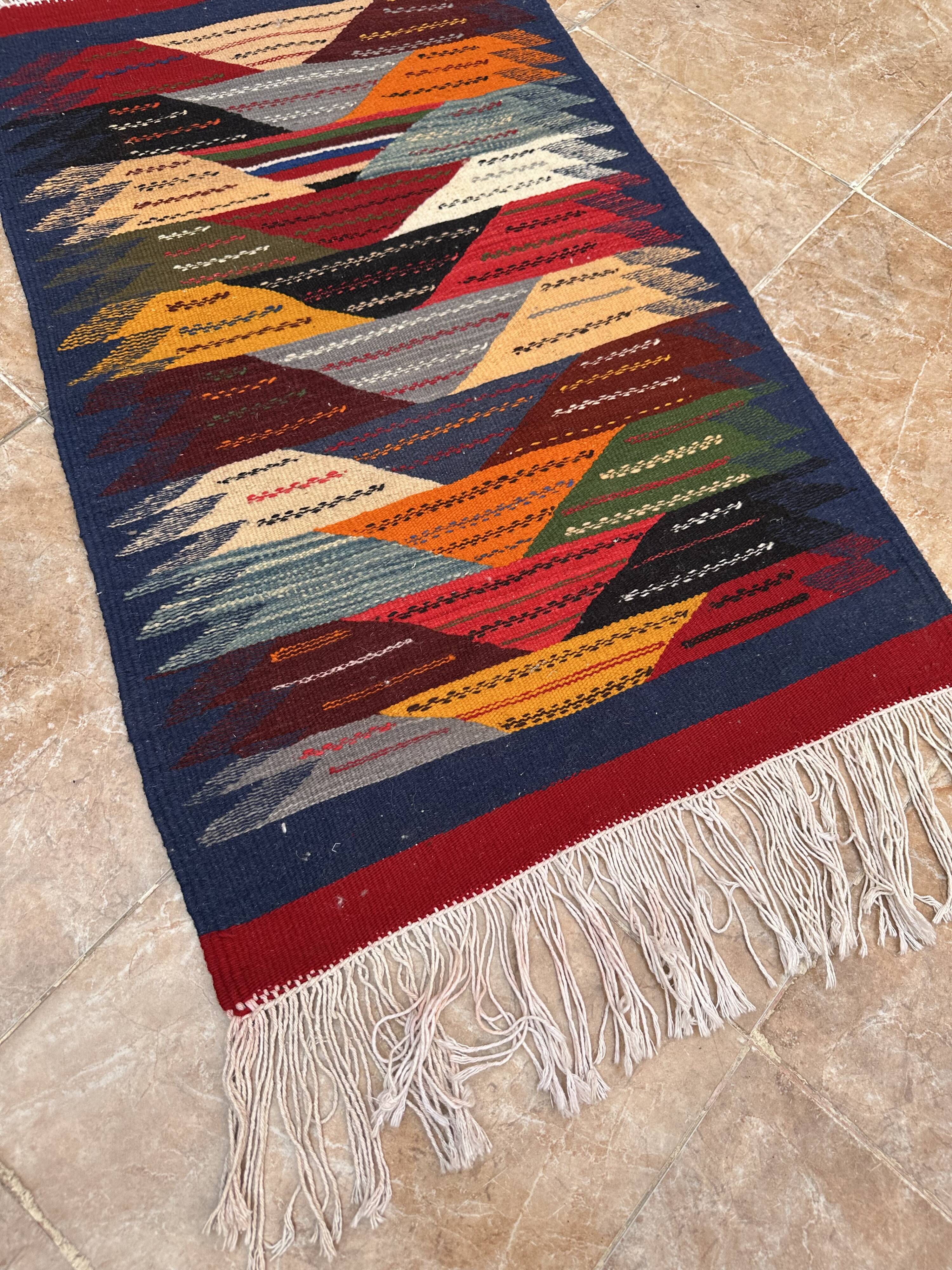 Small Moroccan rug, kilim picaso, flat woven rug, decoration