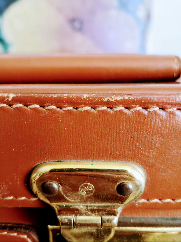 Leather case with Briefcase