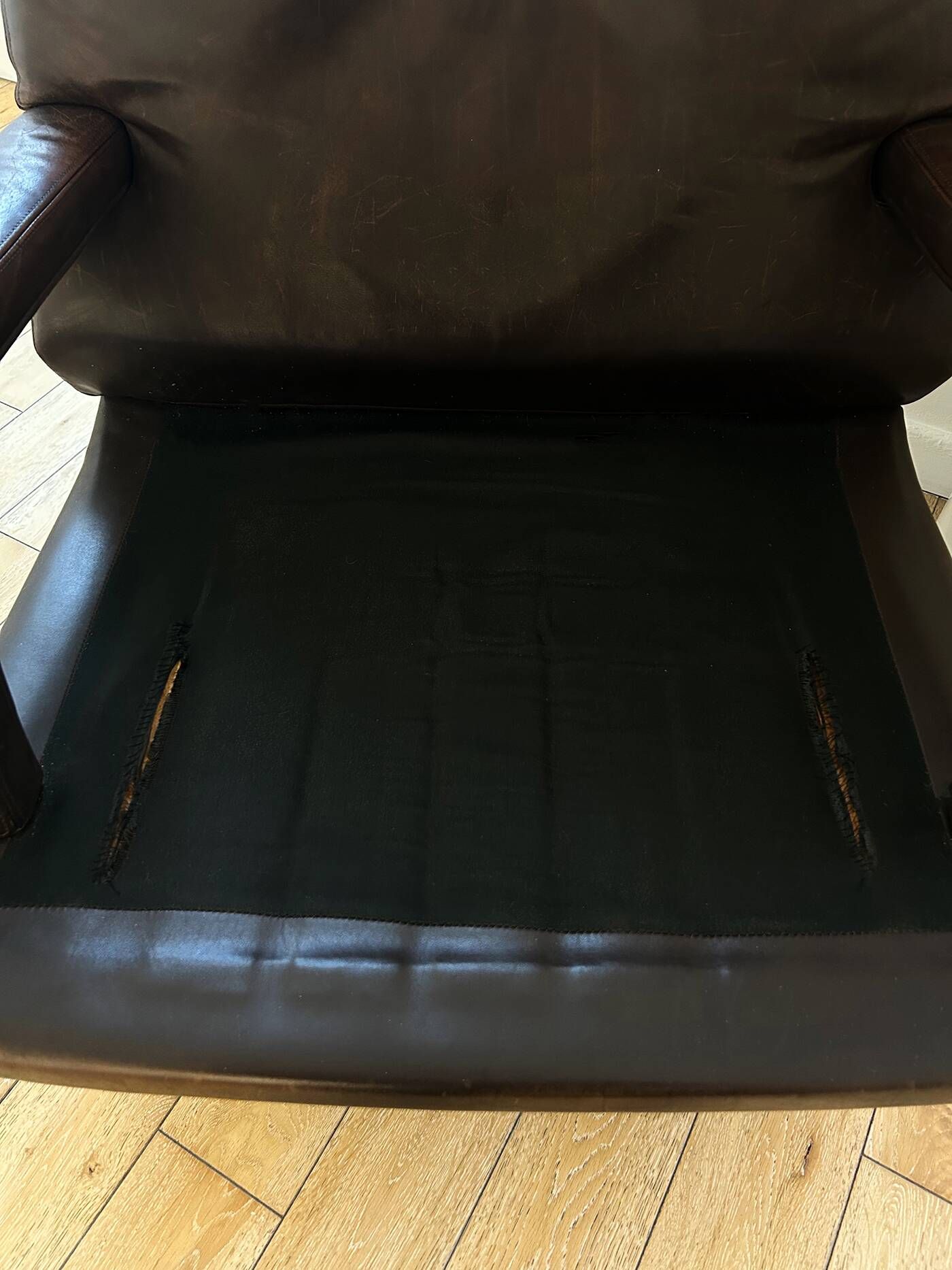 Vintage leather and steel swivel chair, 1970s, Walter Knoll