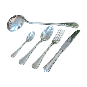 Ménagère Ercuis en métal argenté 49 pièces avec couteaux modèle Victoria