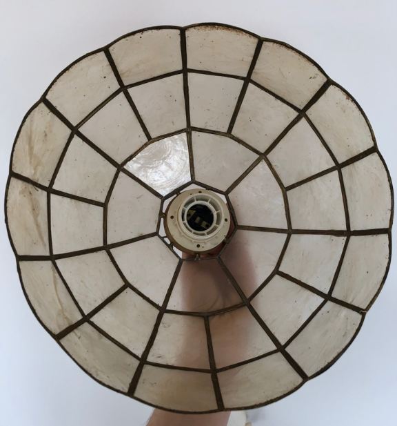 Mother-of-pearl hanging lamp
