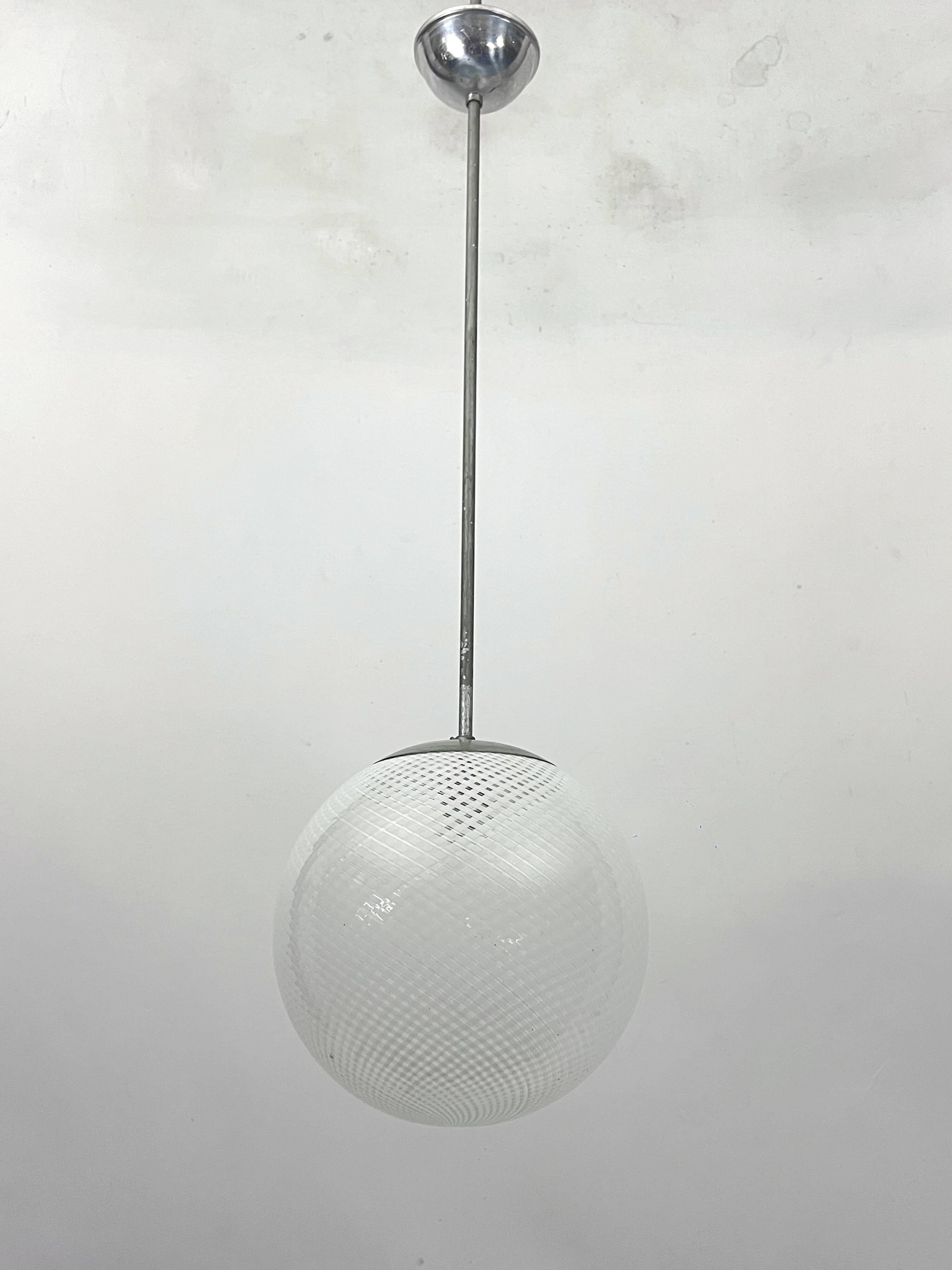 Mid-Century Venini Reticello sphere pendant. Italy 1950s