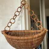 Basket to hang