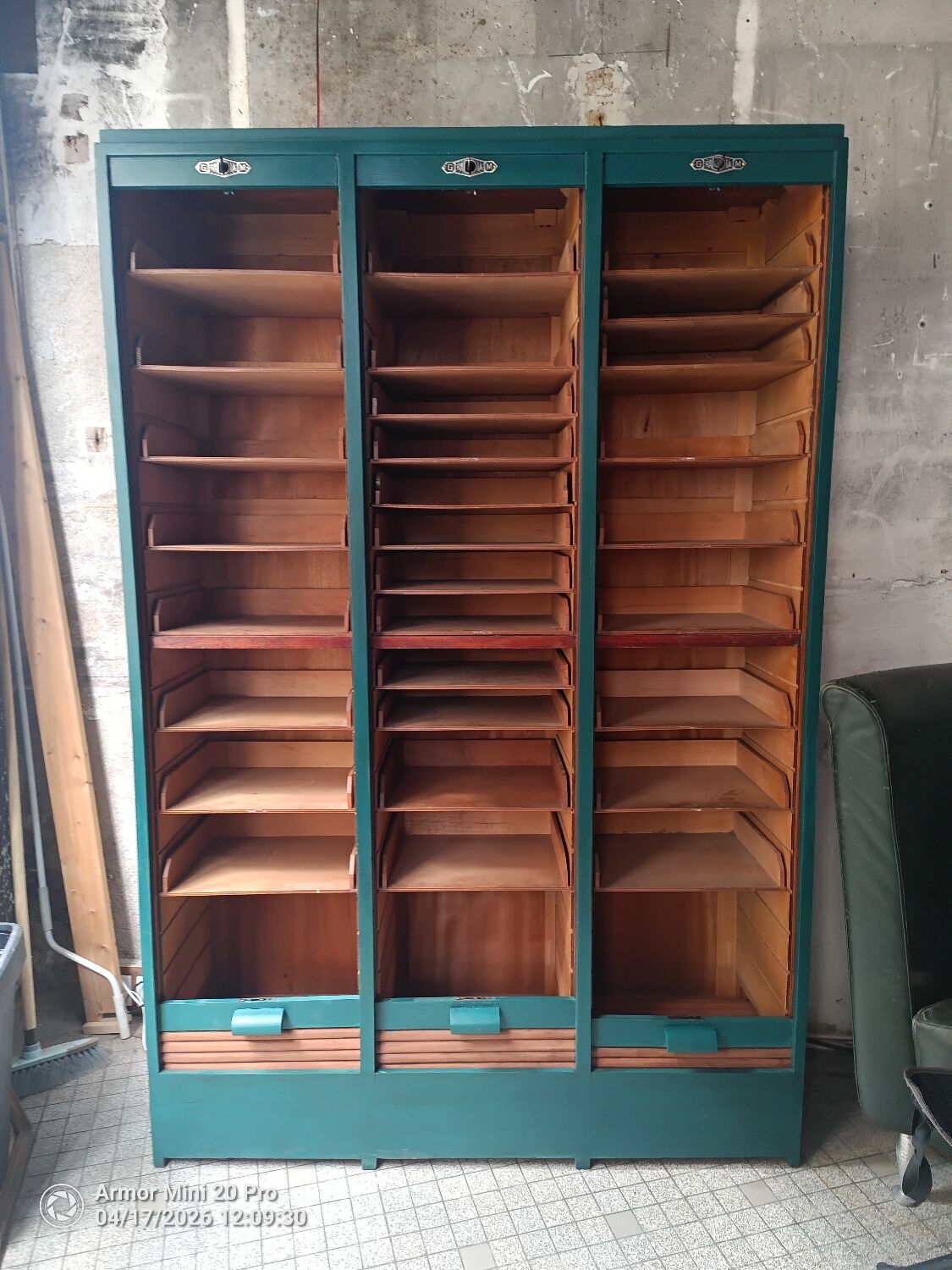 Notary Curtain File Gradiam